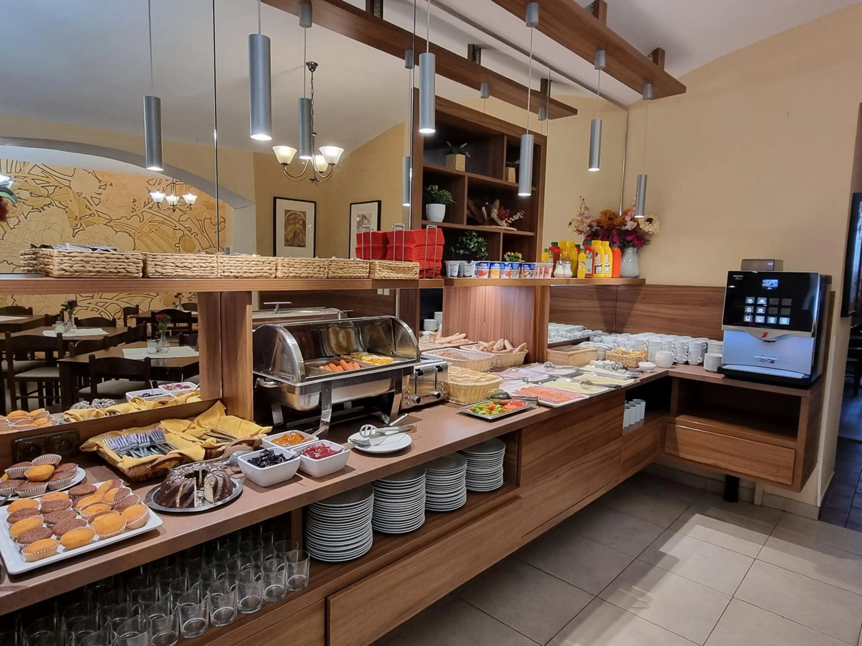 Coffee/tea facilities in Hotel Klara