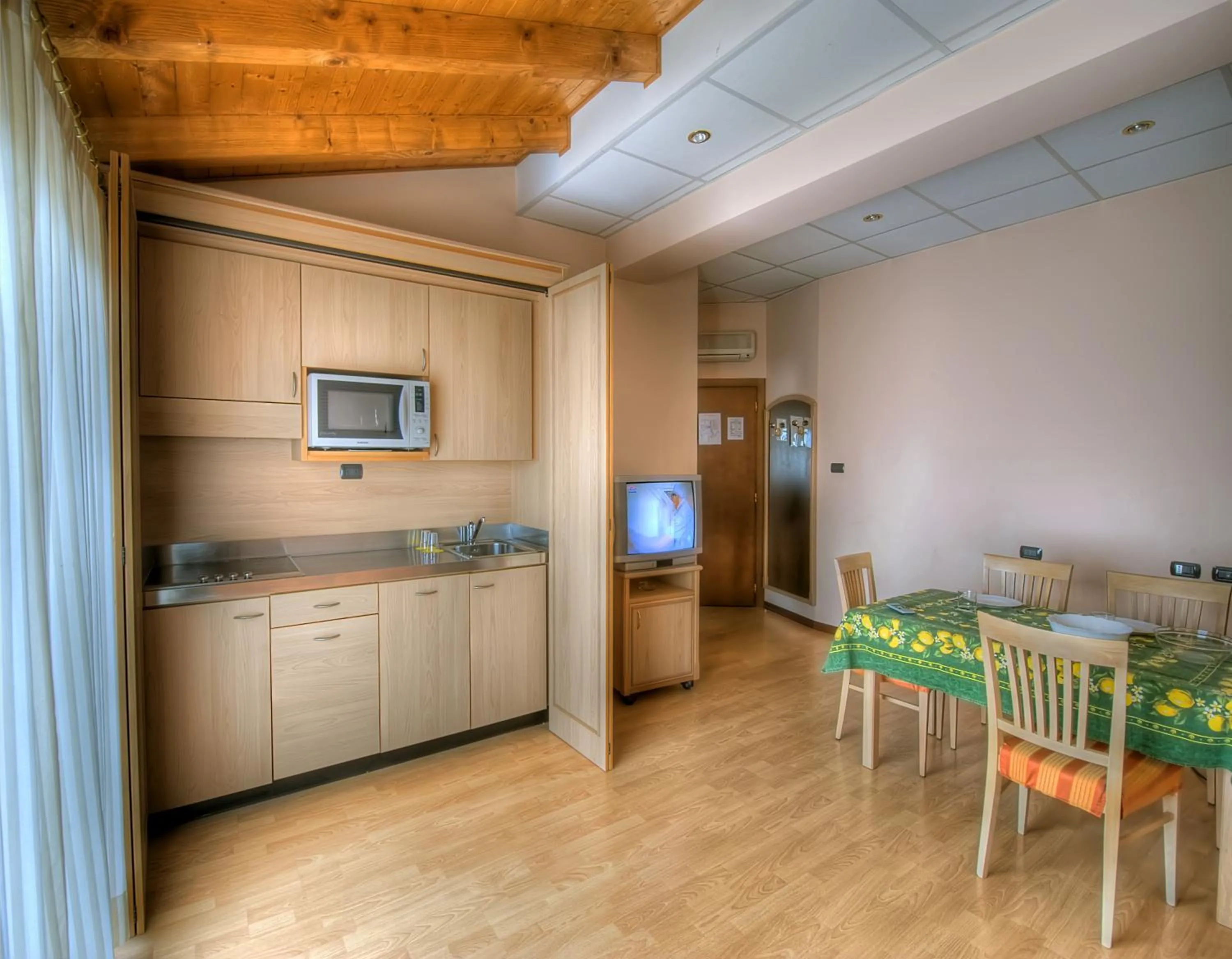 Dining area in Hotel Residence Dei Fiori