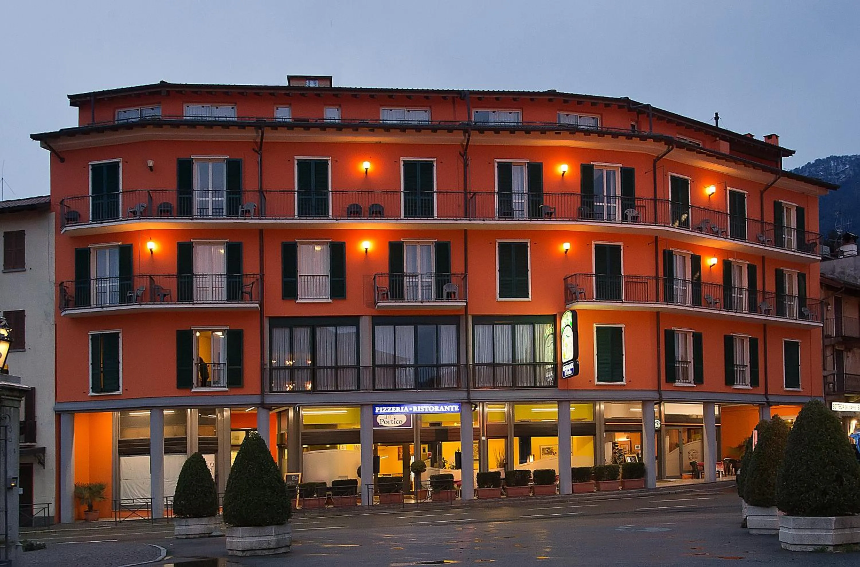 Property building in Hotel Residence Dei Fiori