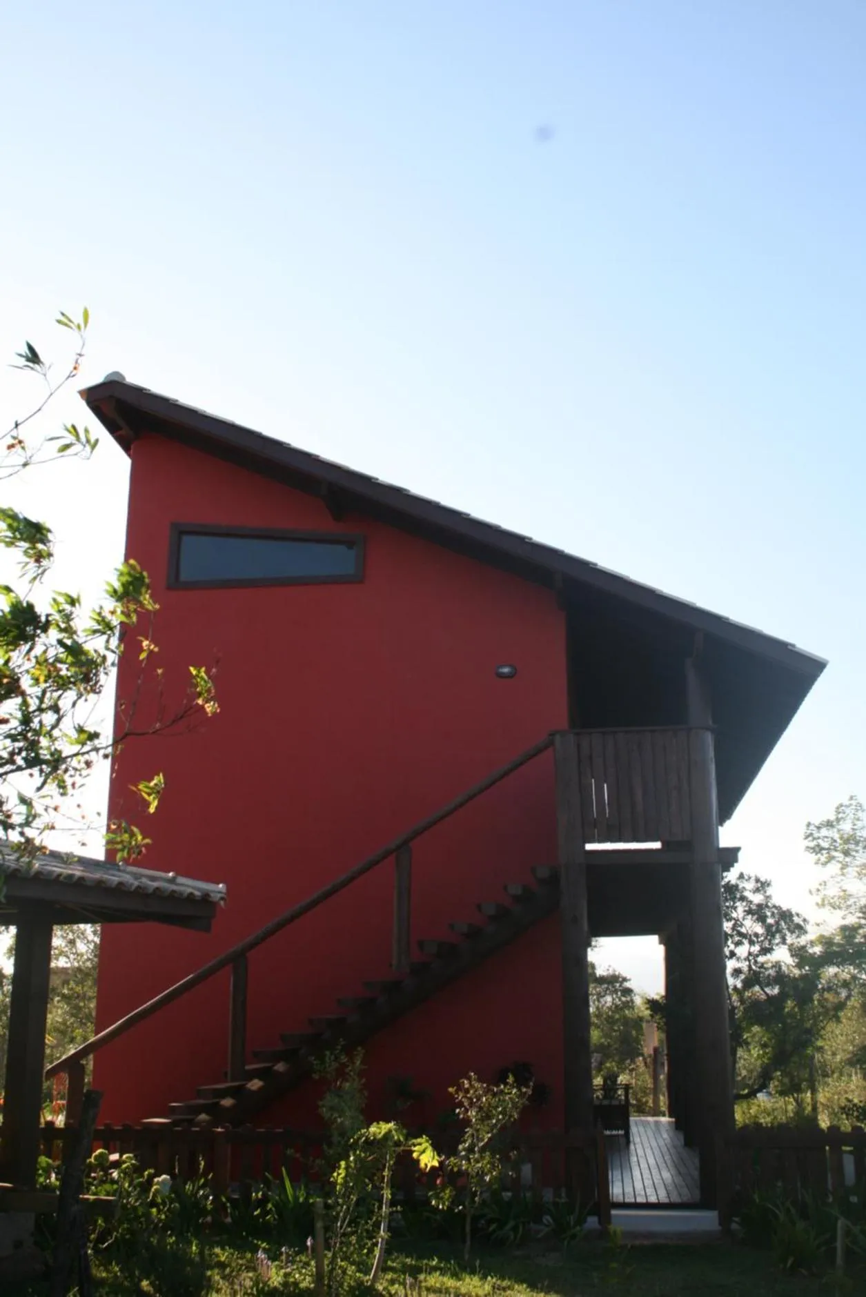 Property building in Santa Monica Hospedaria