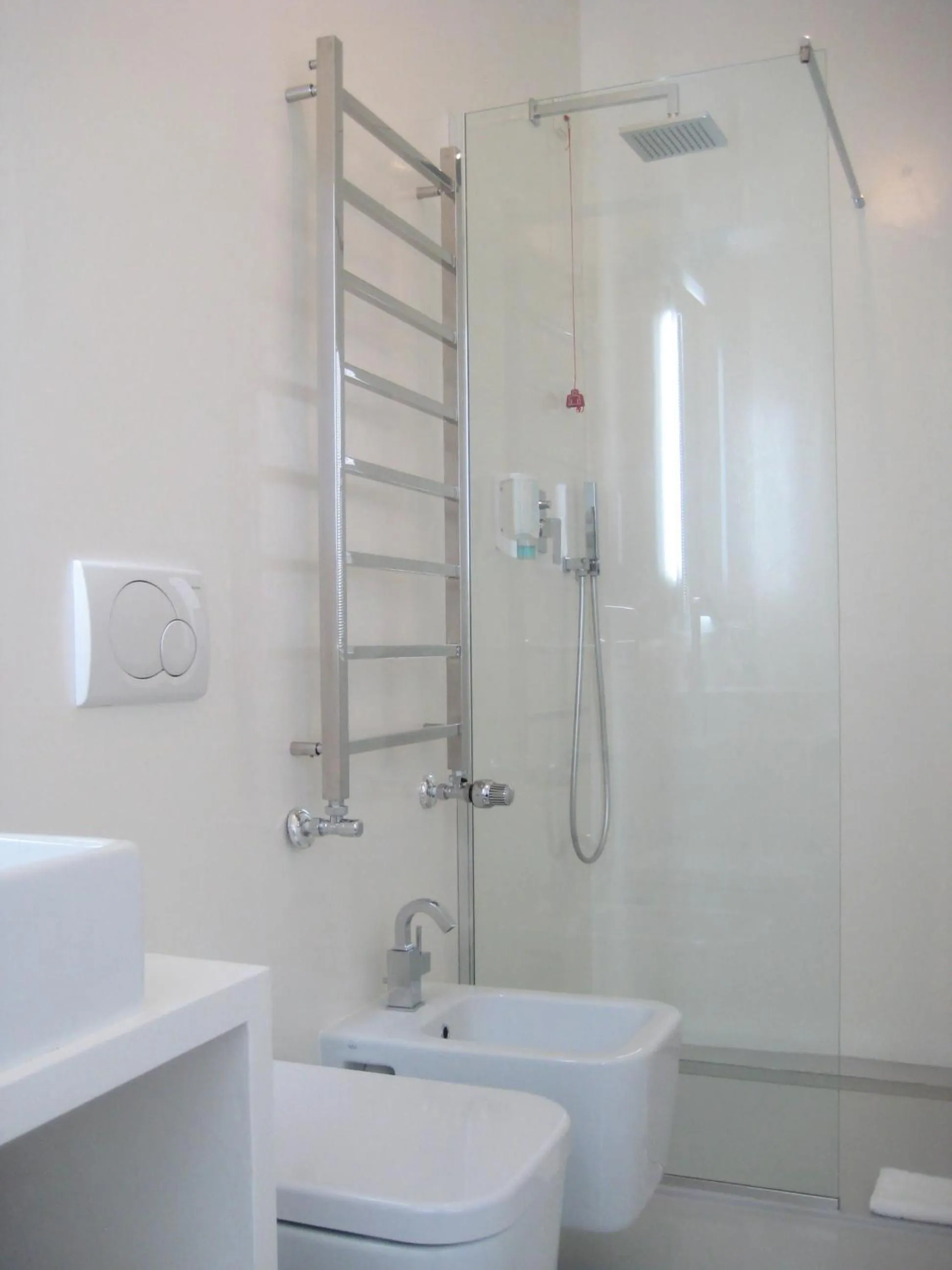 Bathroom in Legrenzi Rooms