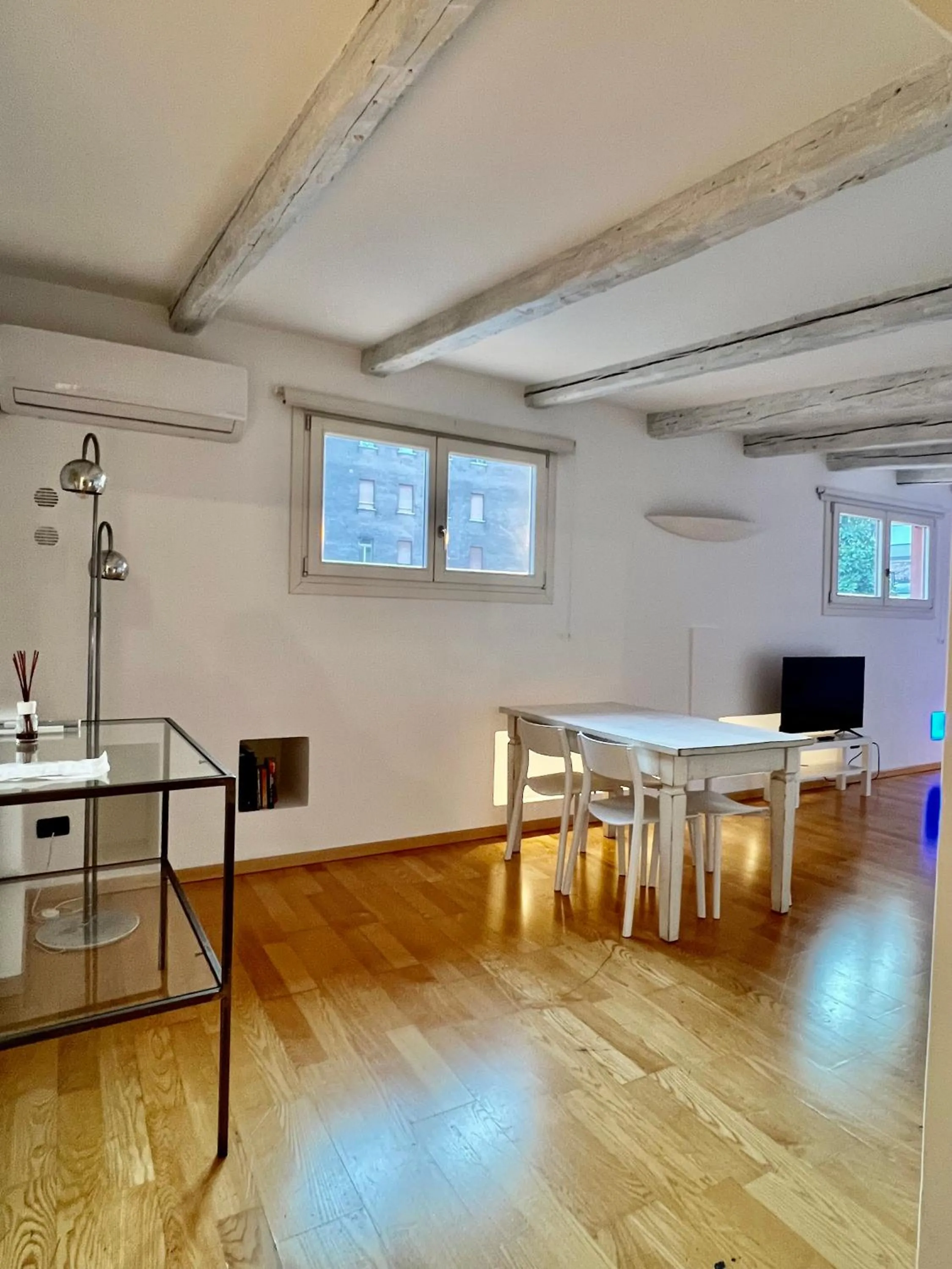 Seating area in Legrenzi Rooms