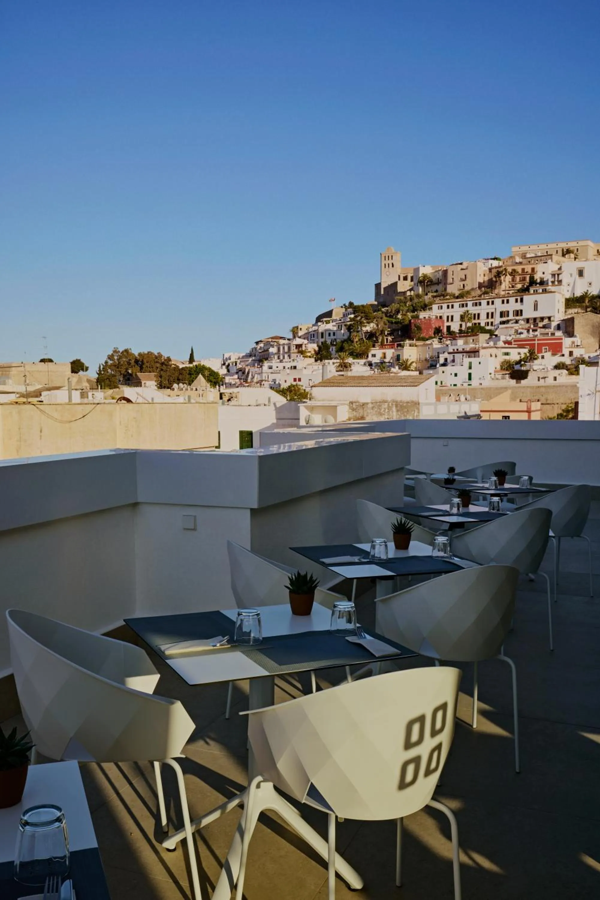 Restaurant/places to eat in Core Ibiza Town Hotel
