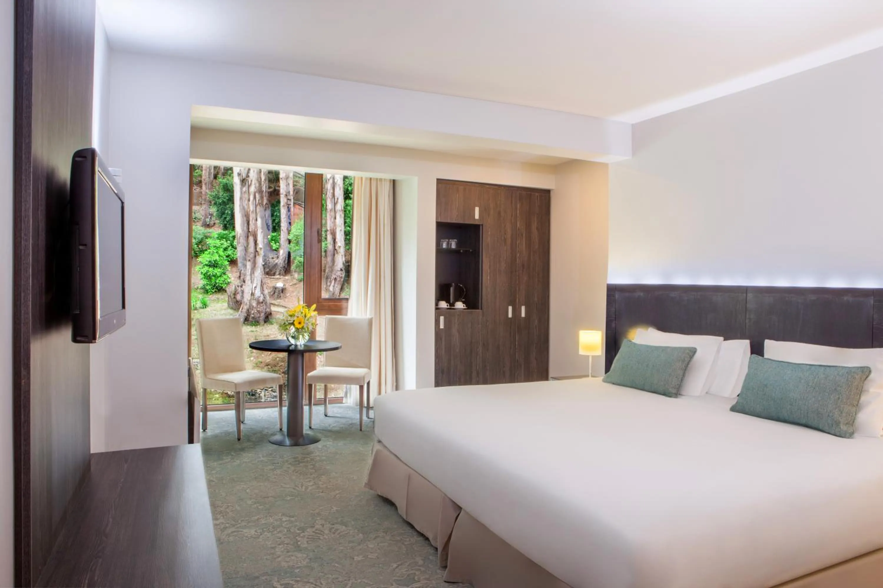 Photo of the whole room, Bed in Hotel Bosque de Reñaca