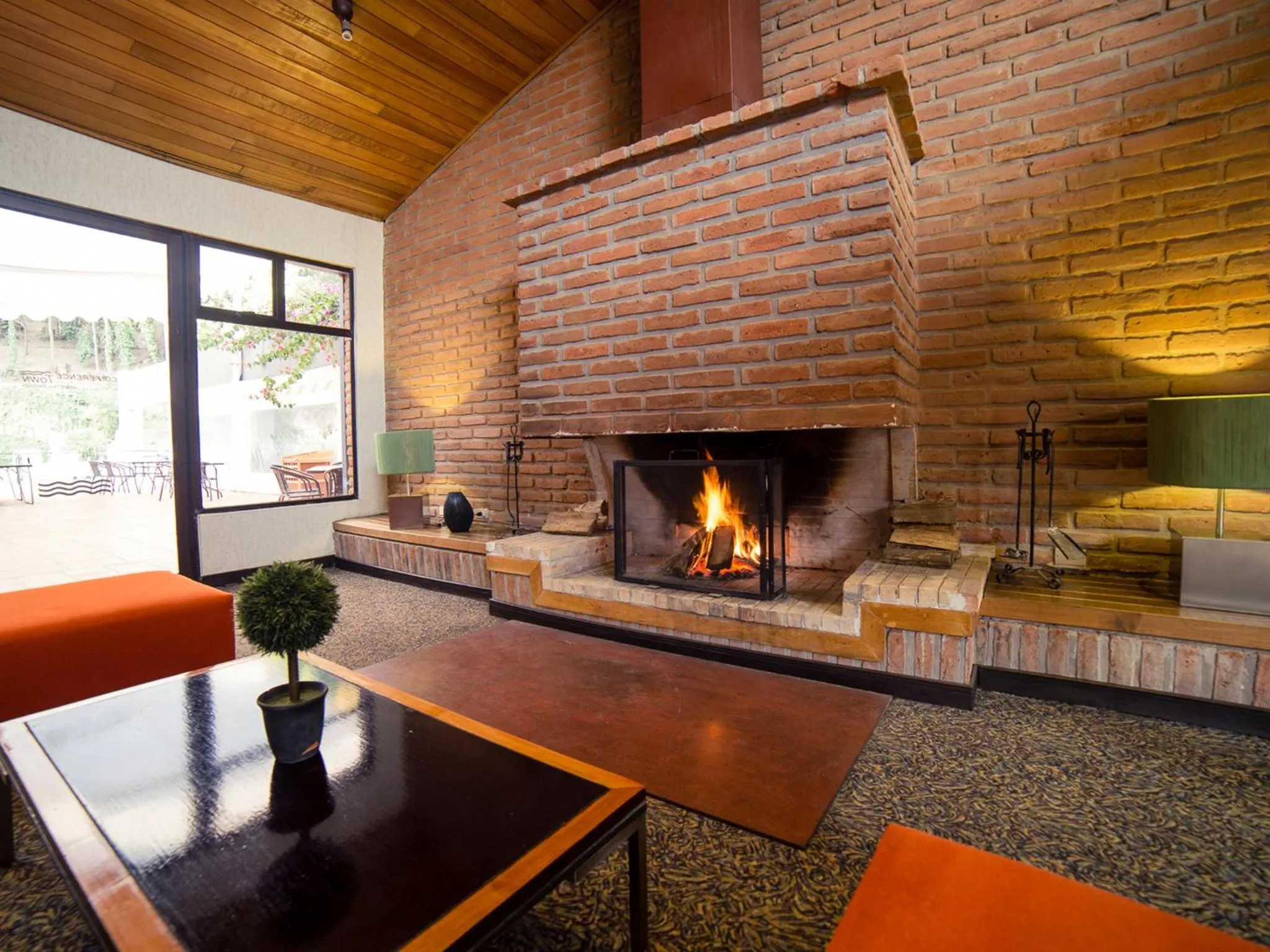 Lounge or bar in Hotel Bosque de Reñaca