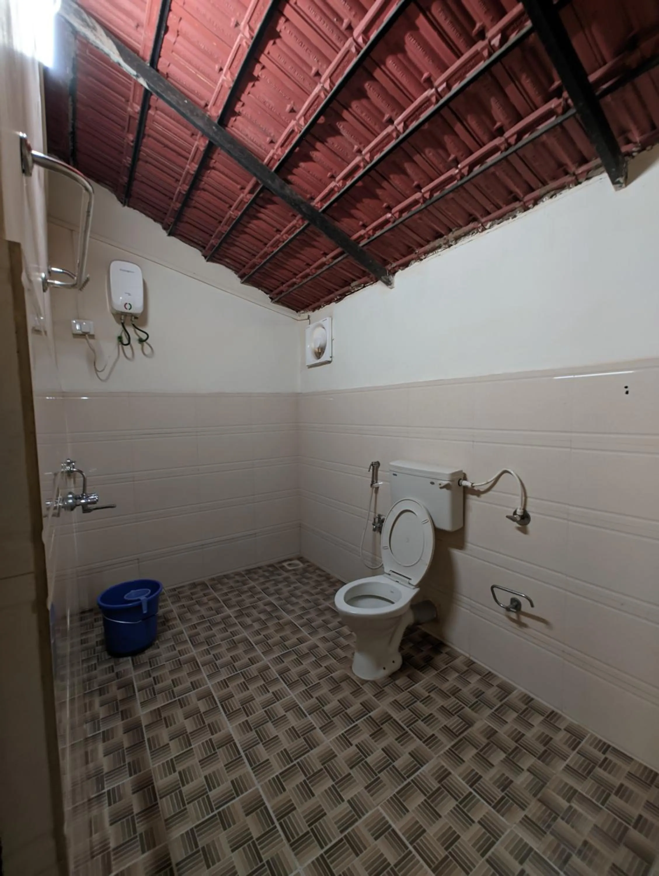 Bathroom in Vinsons Cottages