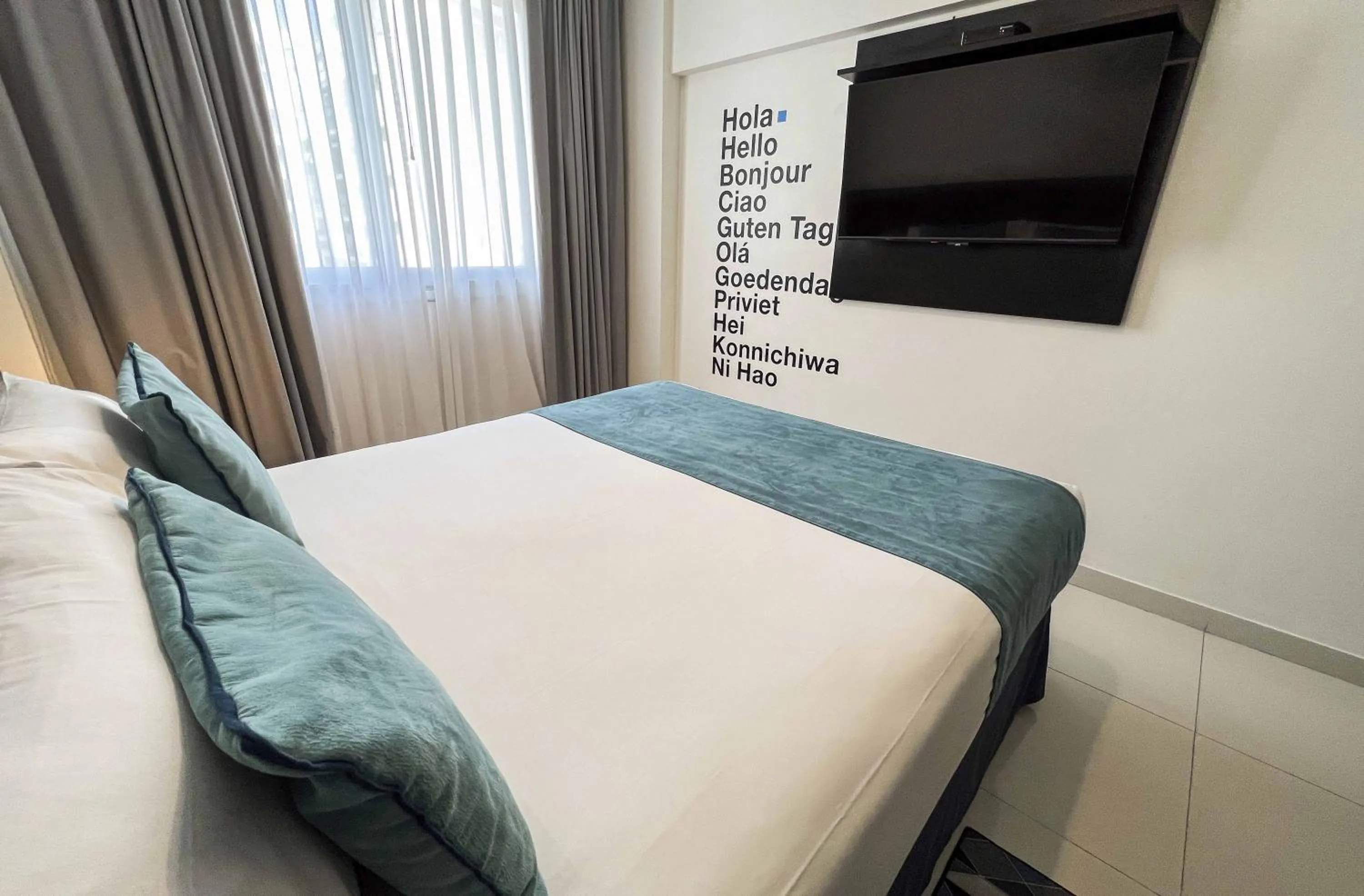 Bed in Cyan Recoleta Hotel