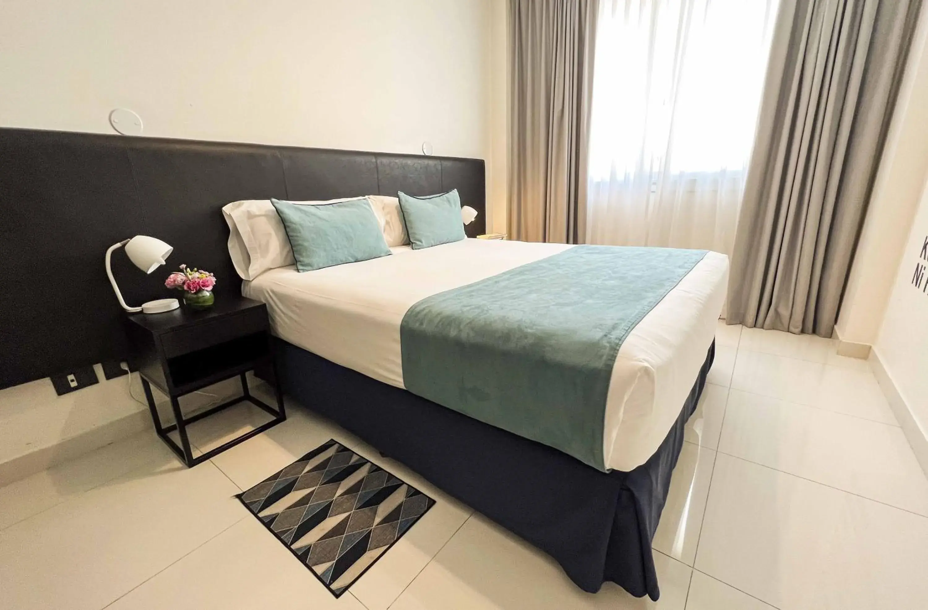 Standard Double Room with View in Cyan Recoleta Hotel Standard Double Room with View in Cyan Recoleta Hotel