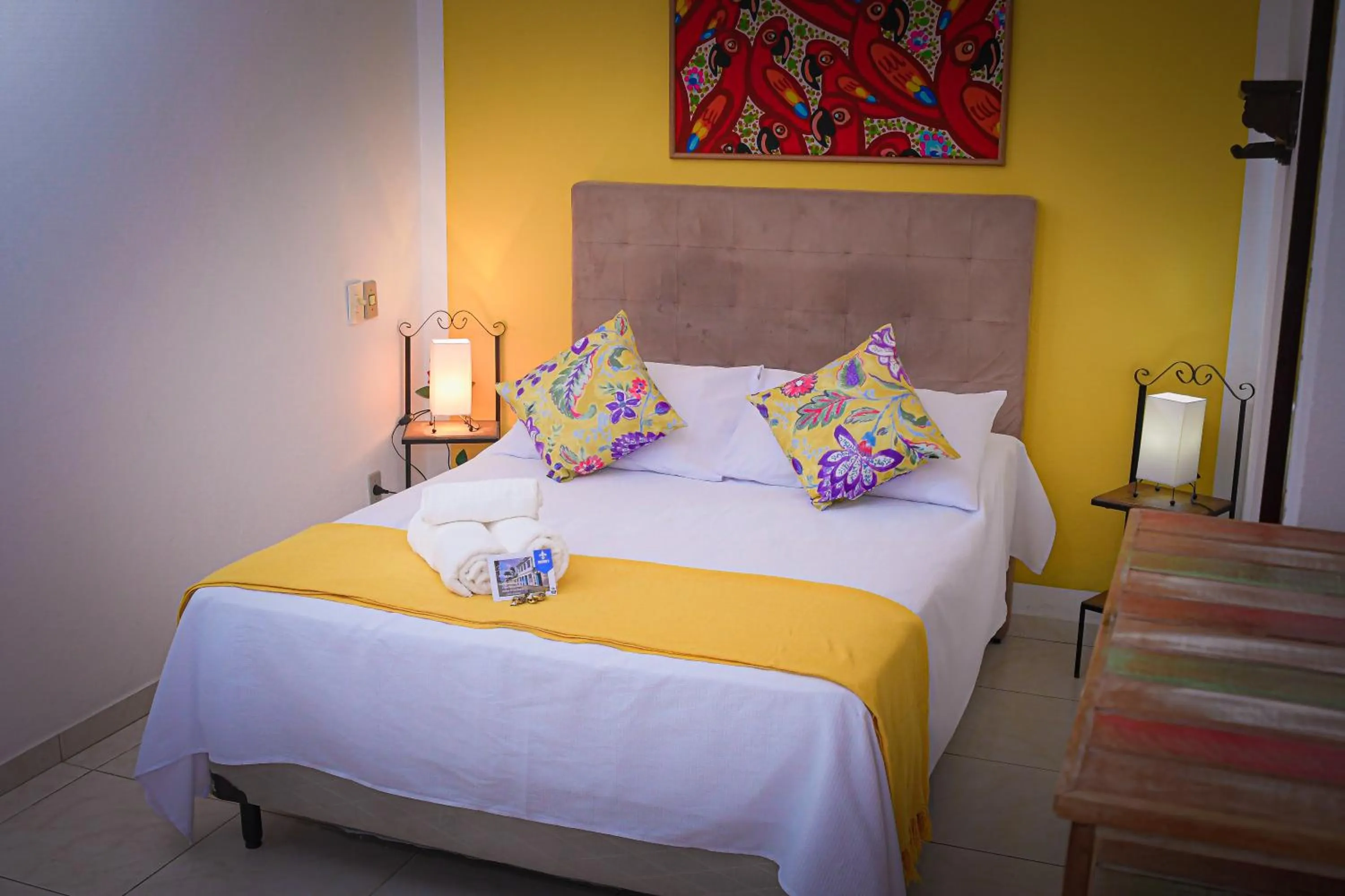 Property building, Bed in Magnu´s Pousada