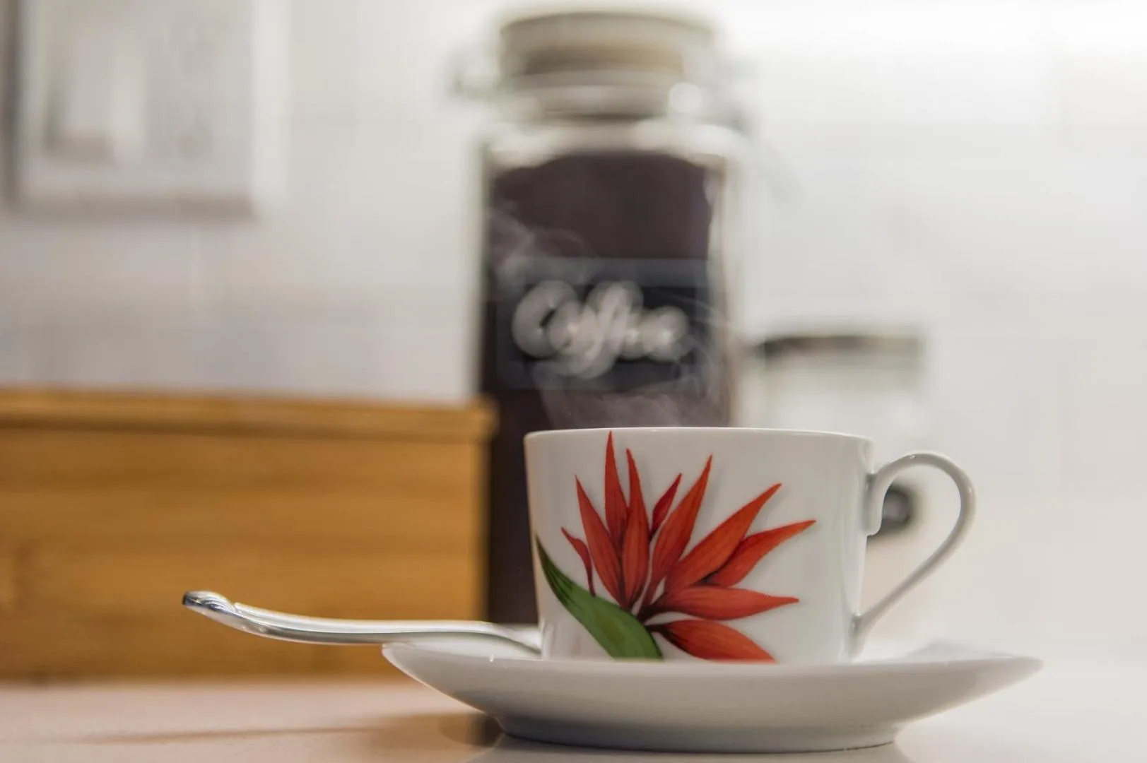 Coffee/tea facilities in Gite du Survenant Montreal