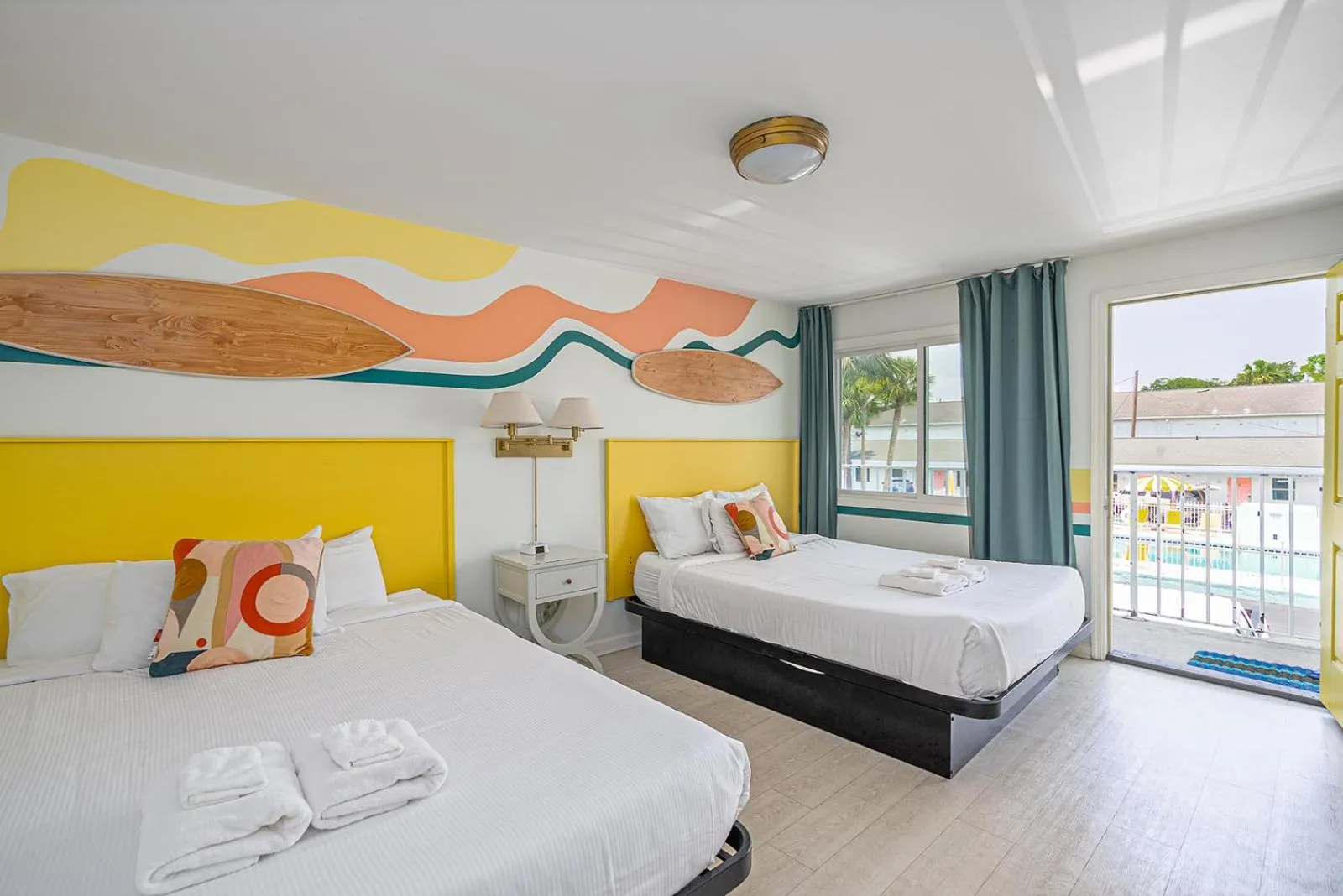 Bed in Royal Palms Motel