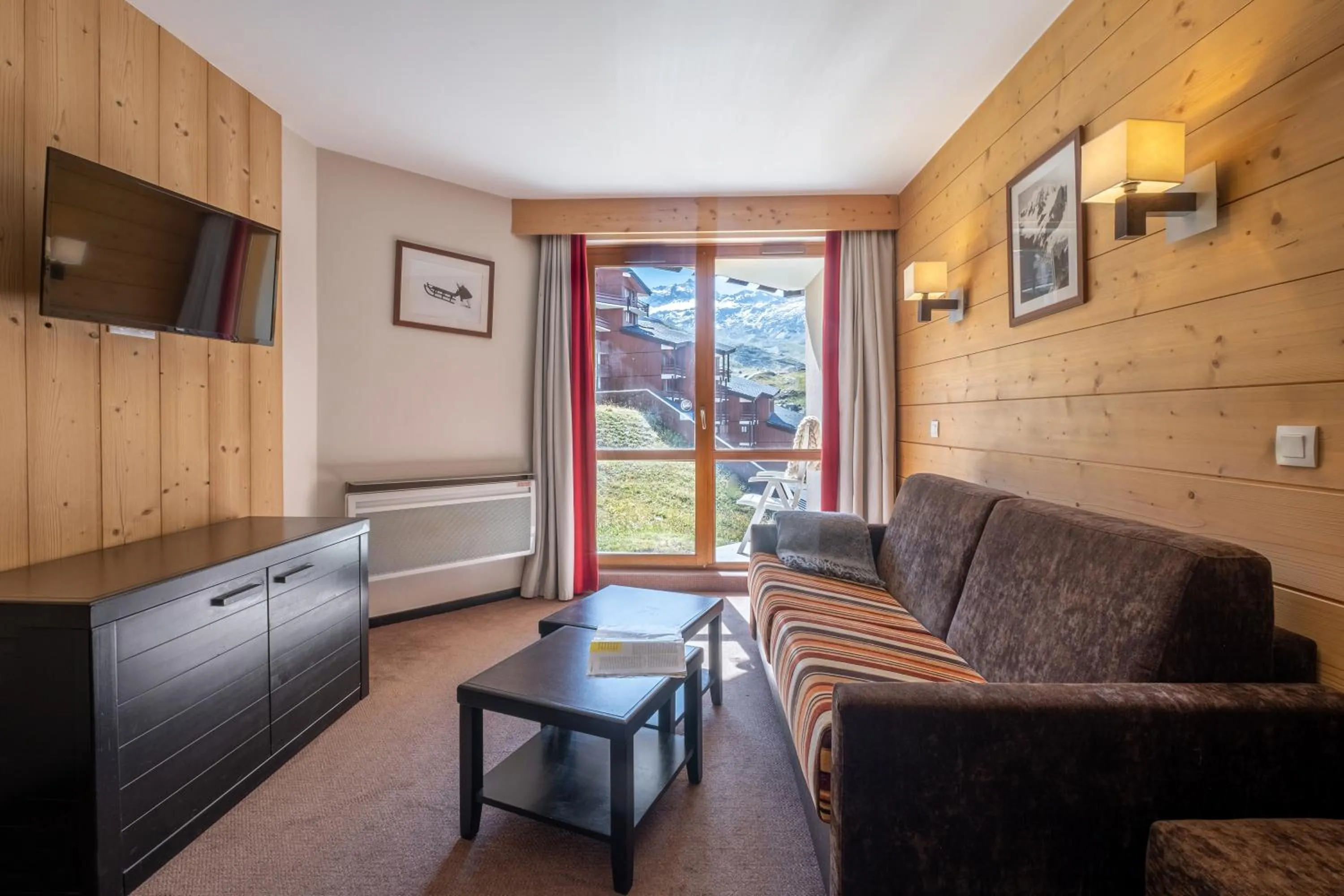 TV and multimedia in Résidence Pierre & Vacances Le Tikal