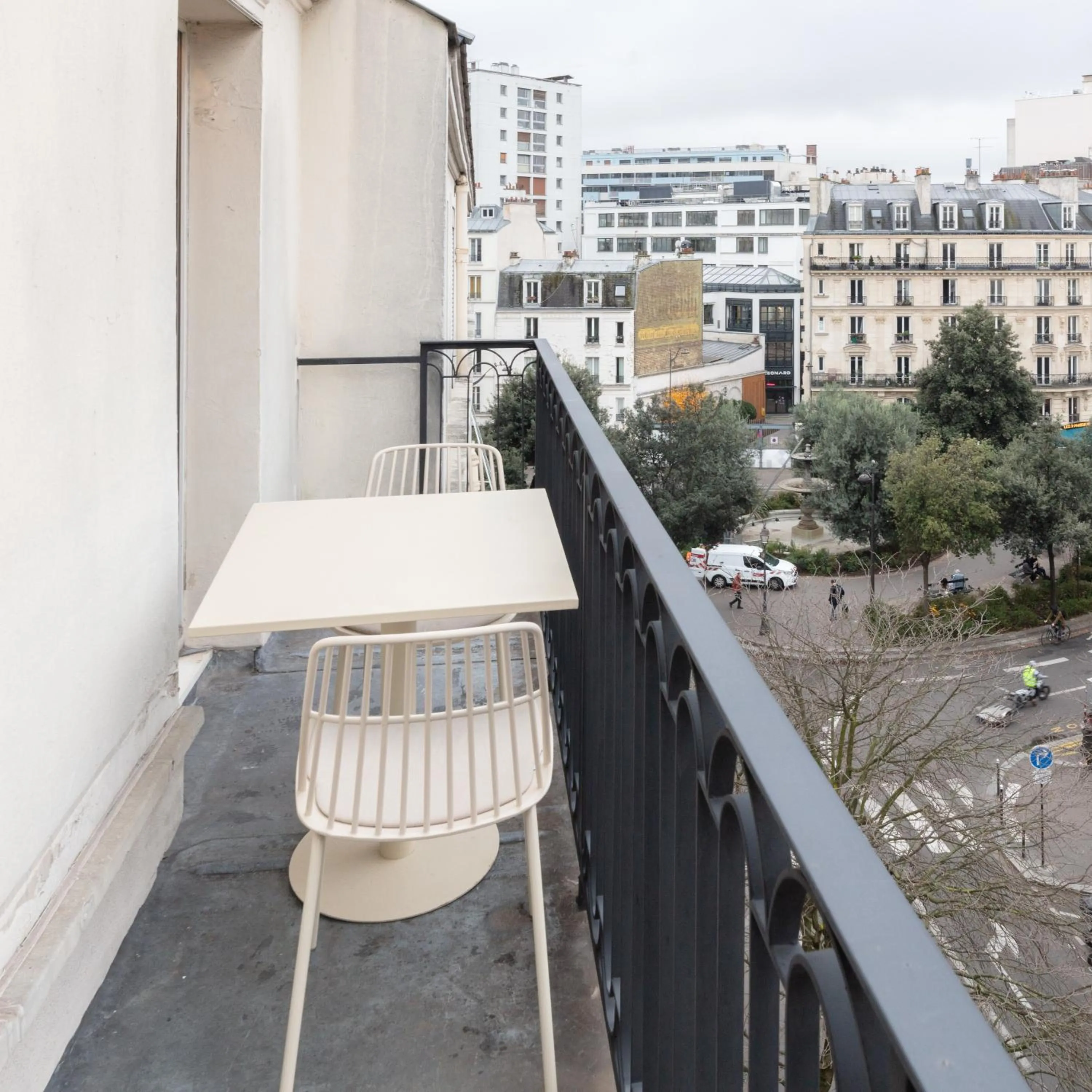 Balcony/Terrace in Hôtel De Venise