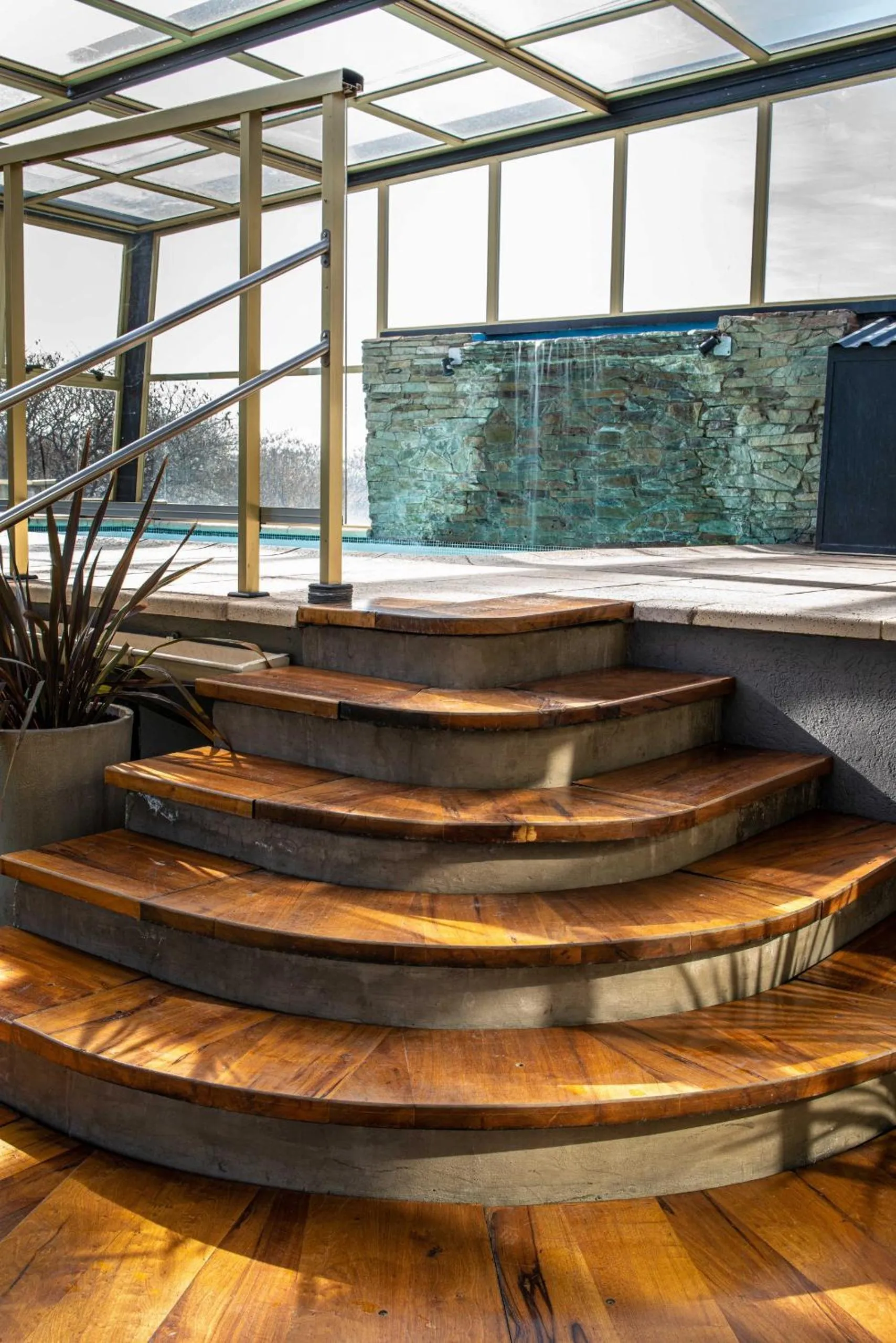 Swimming pool in Vecchia Terra Apart Hotel