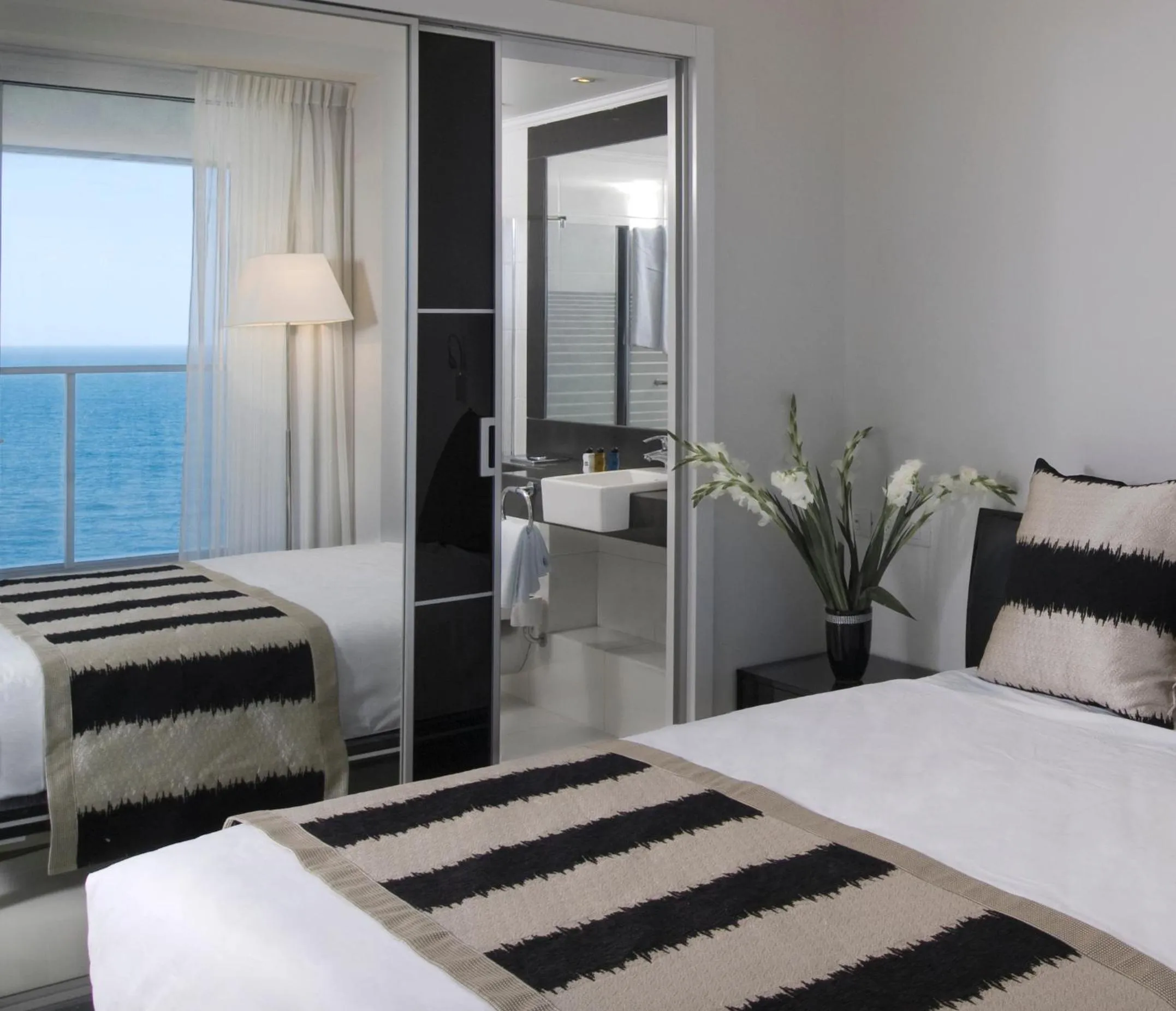 Bedroom, Bed in Island Luxurious Suites Hotel and Spa