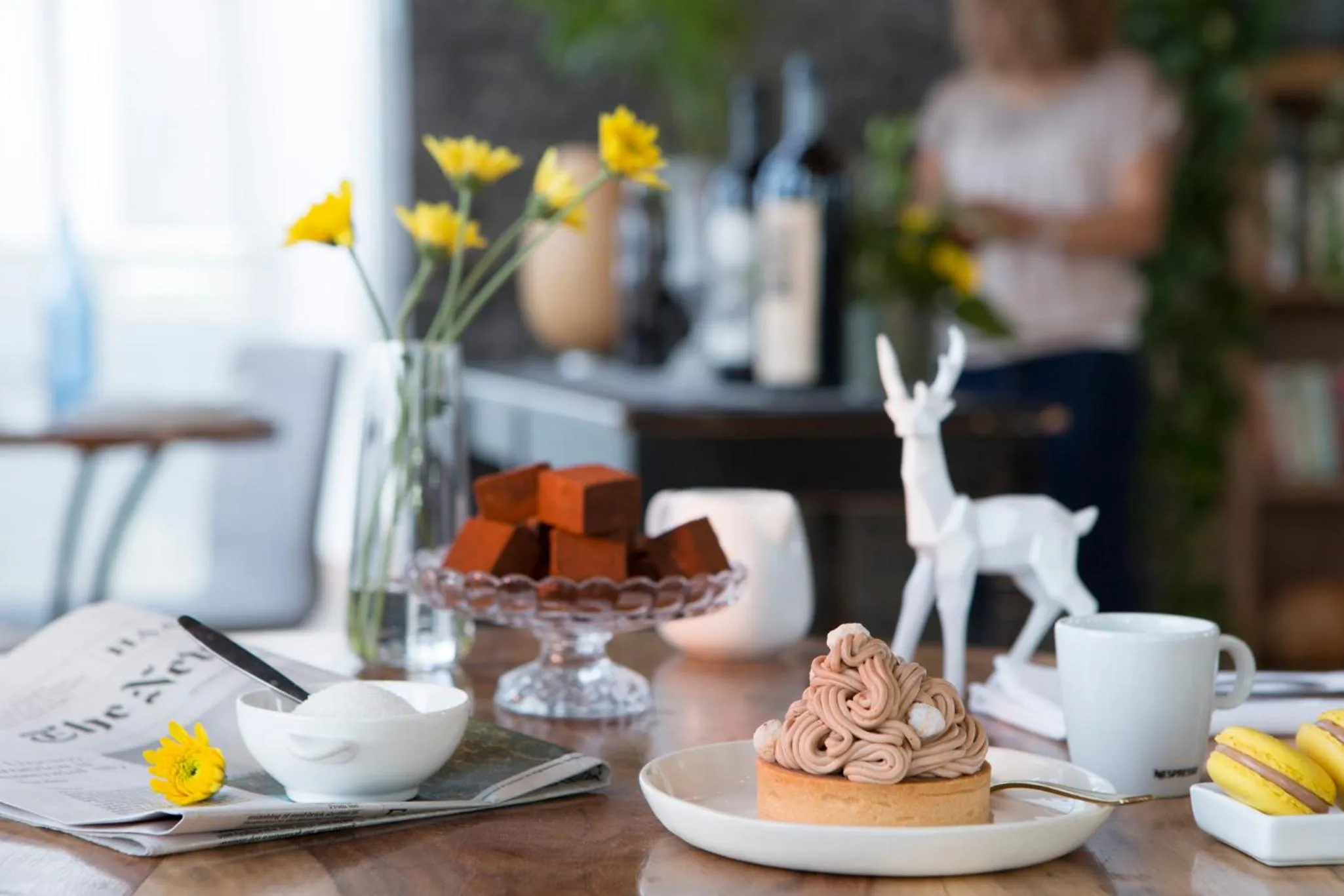 Food and drinks in Island Luxurious Suites Hotel and Spa