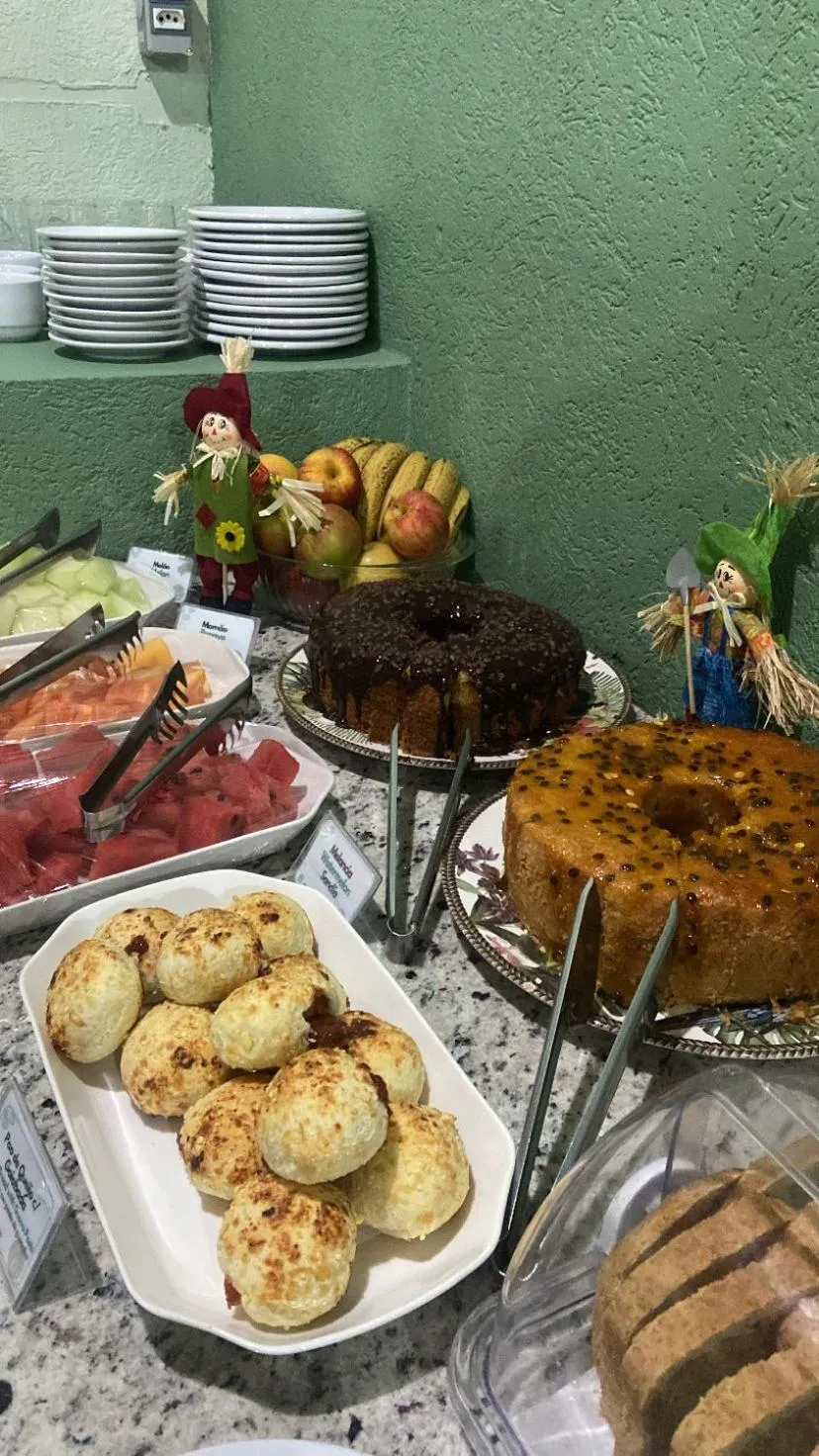 Breakfast in Pousada São Jorge