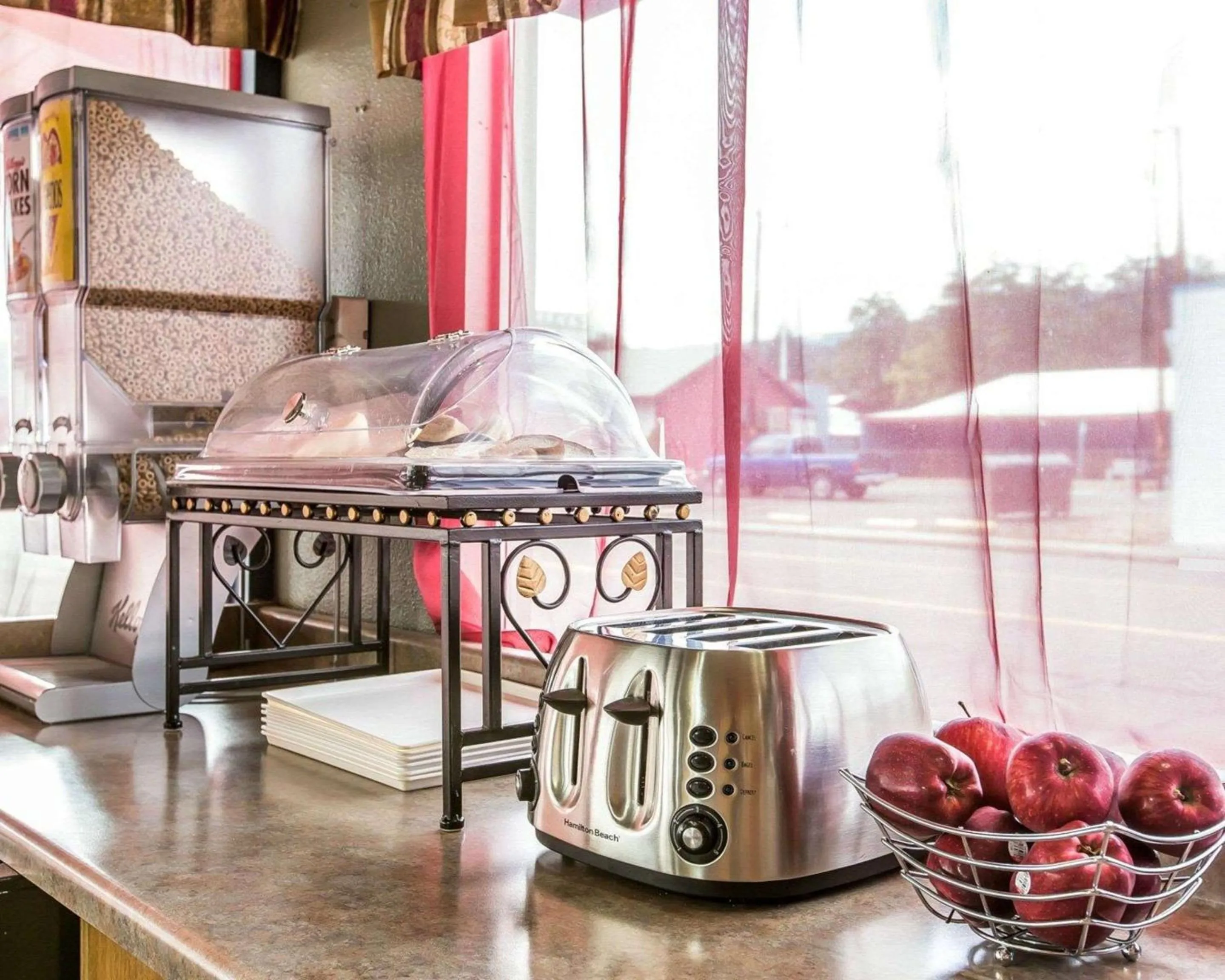 Restaurant/places to eat in Econo Lodge Inn & Suites Yreka