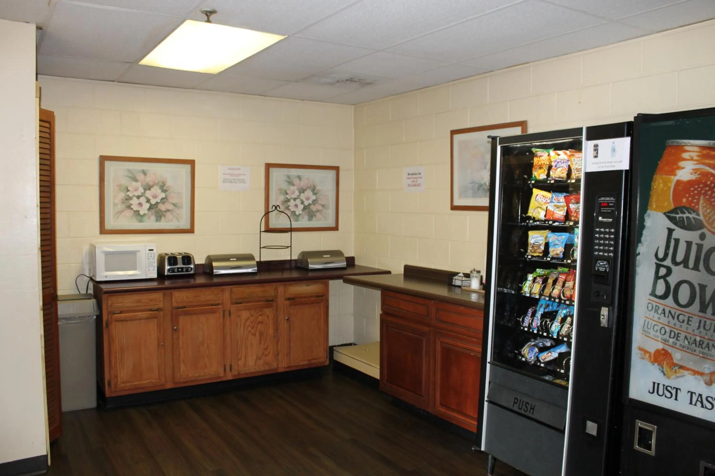 Scottish Inn Knoxville