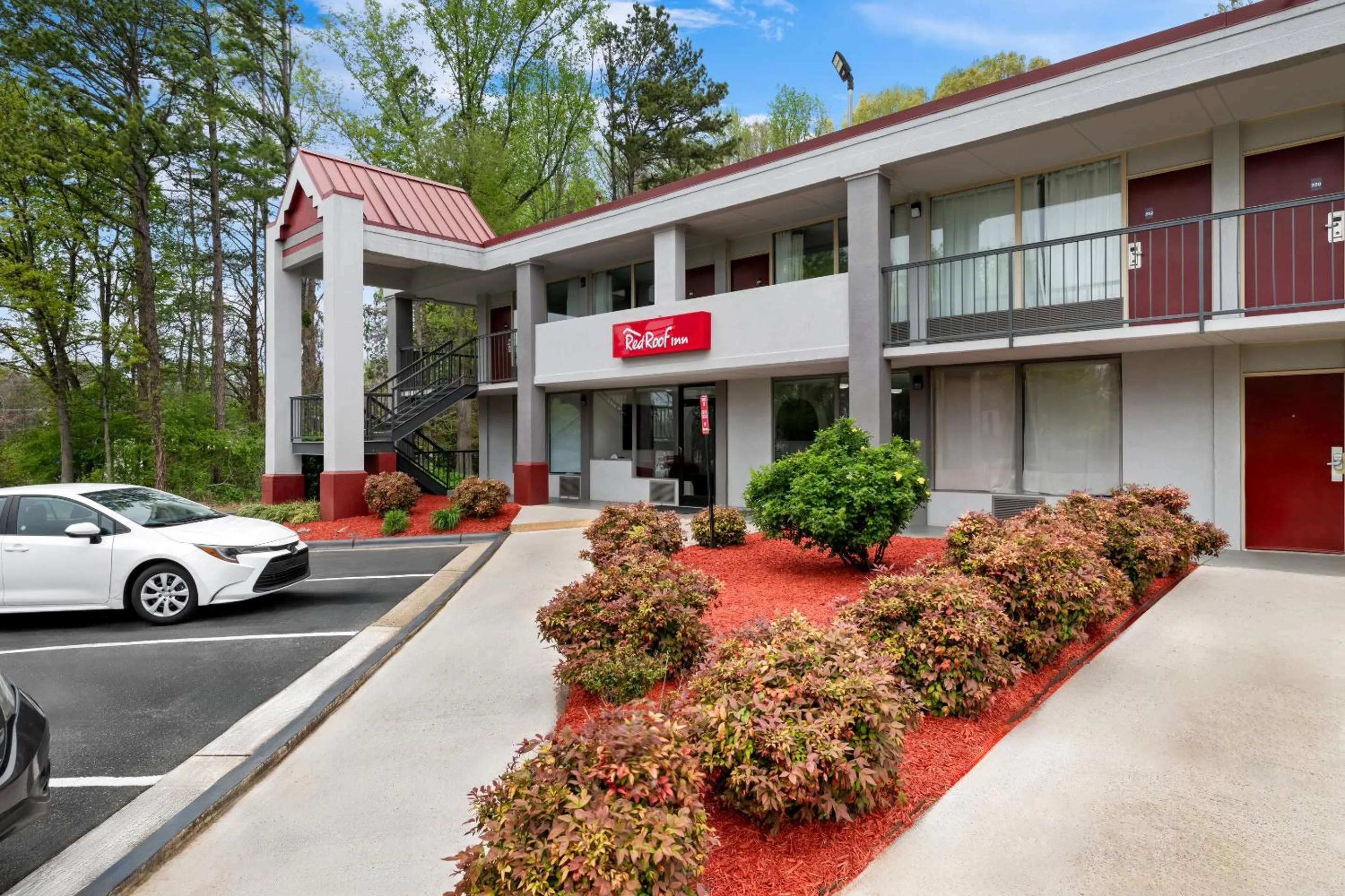Property building in Red Roof Inn Charlotte - Airport