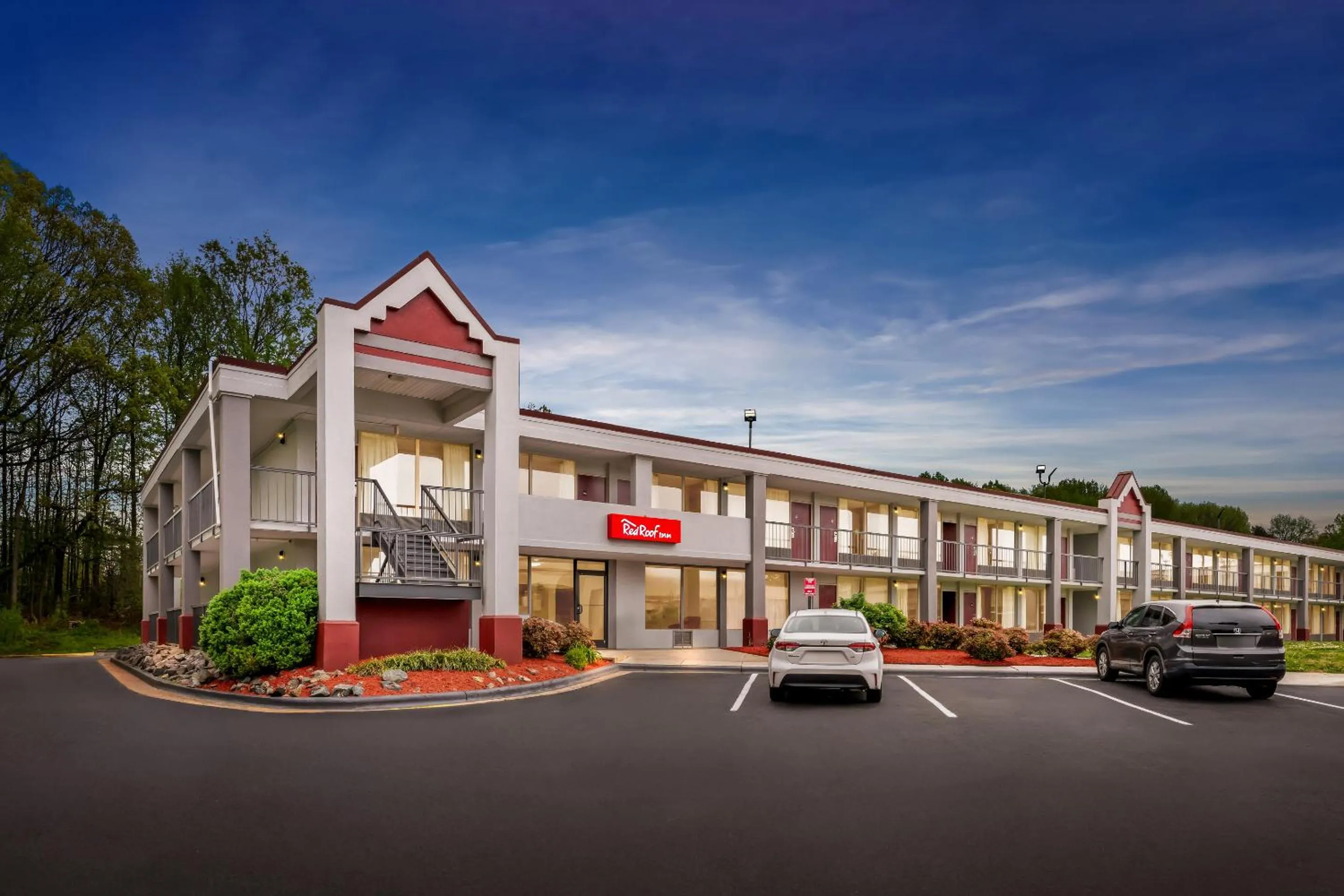 Facade/entrance in Red Roof Inn Charlotte - Airport