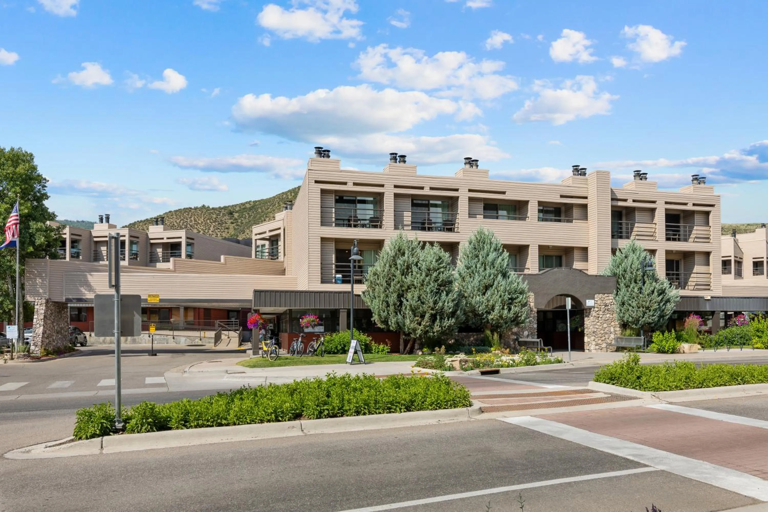 Property building in The Christie Lodge – All Suite Property Vail Valley/Beaver Creek