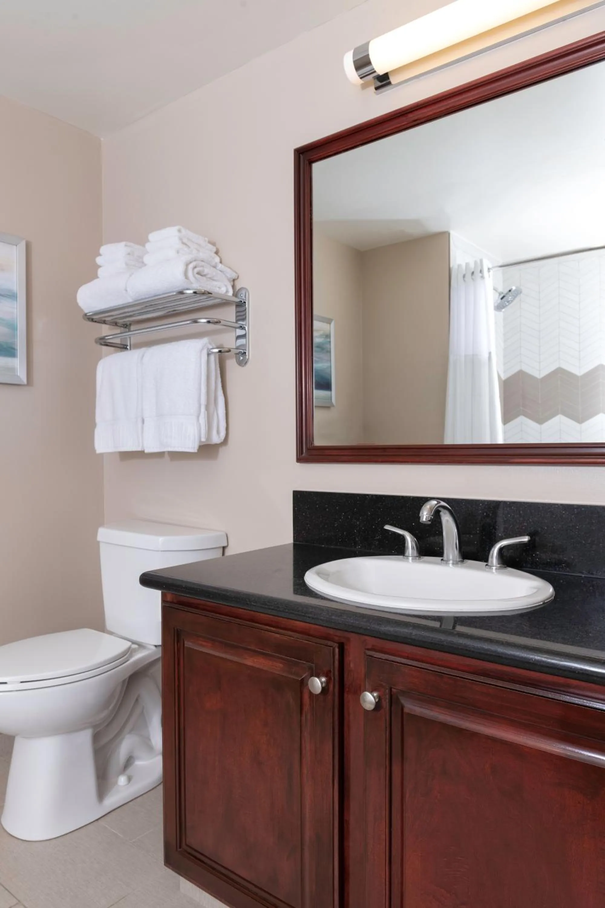 Bathroom in Club Wyndham Harbour Lights