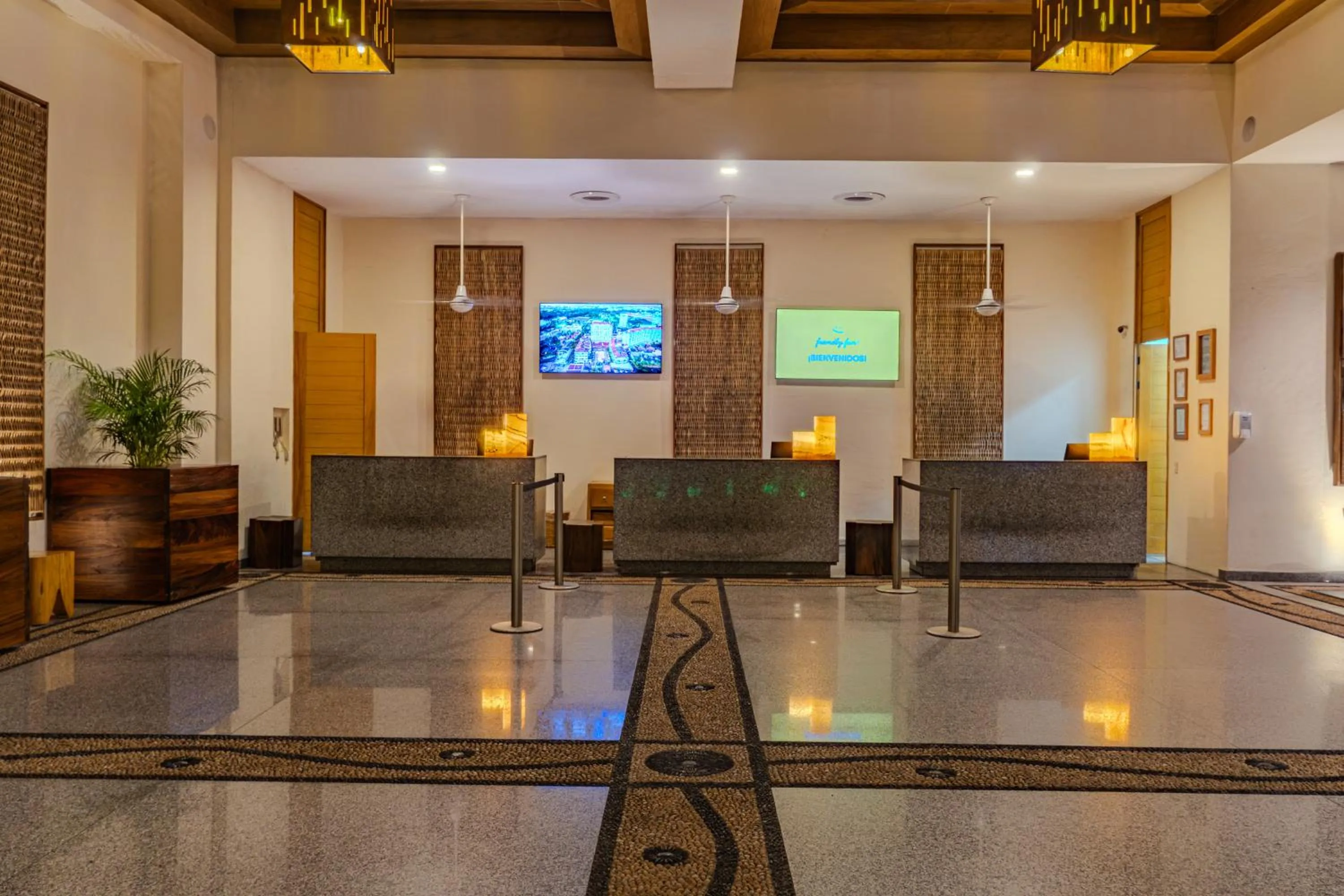 Lobby or reception in Friendly Fun Vallarta Different Experiences - All Inclusive