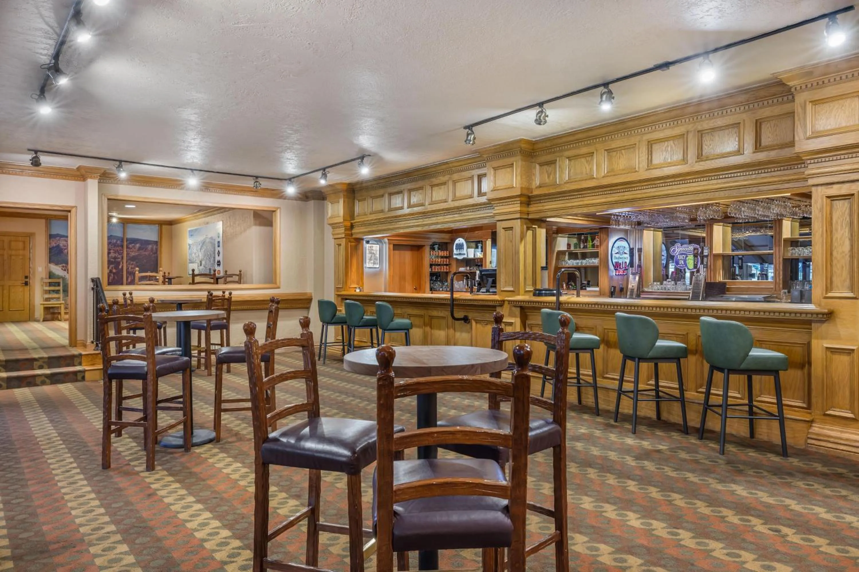 Restaurant/places to eat in Hilton Vacation Club Cedar Breaks Brian Head