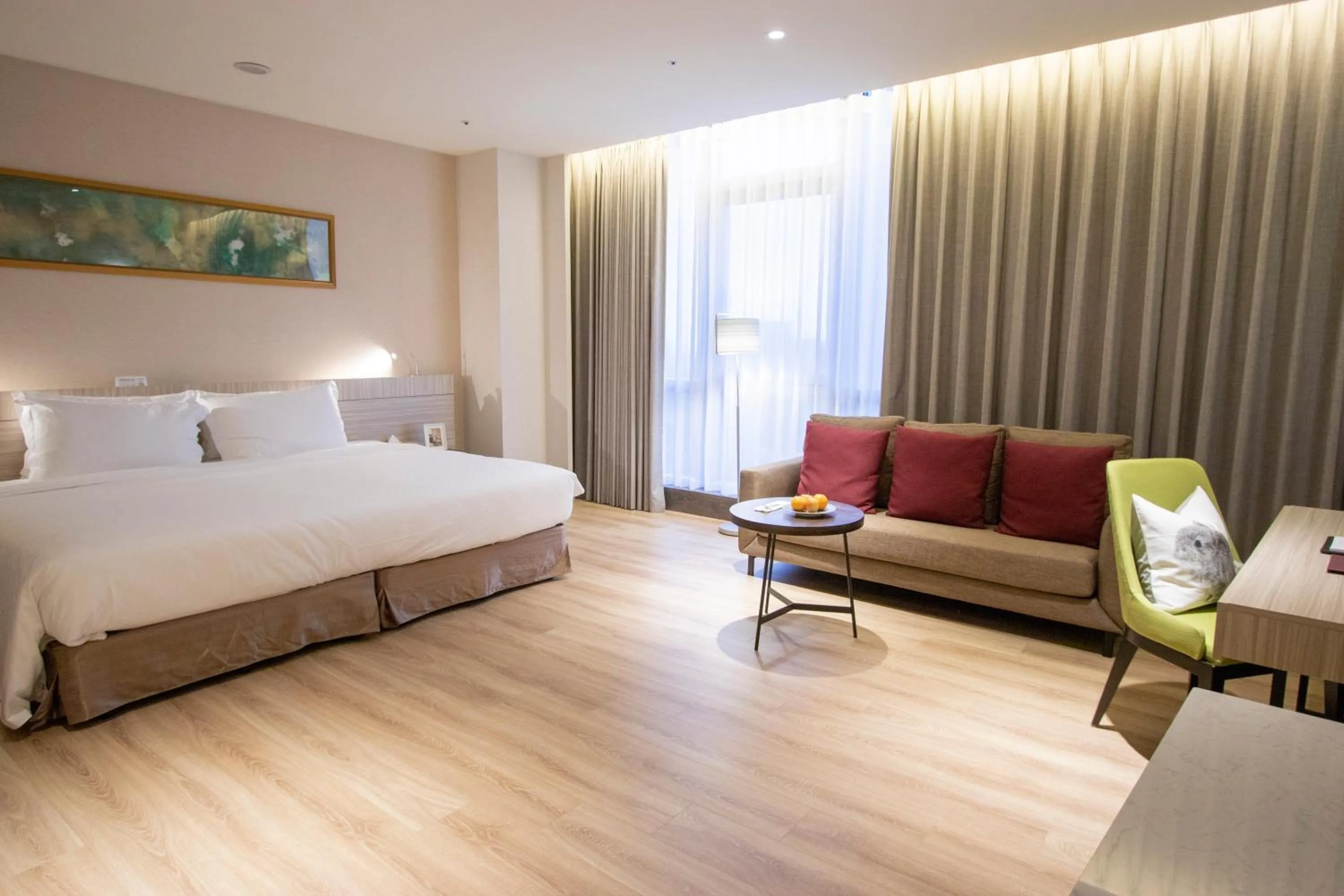 Photo of the whole room, Bed in AJ Hotel Hsinchu
