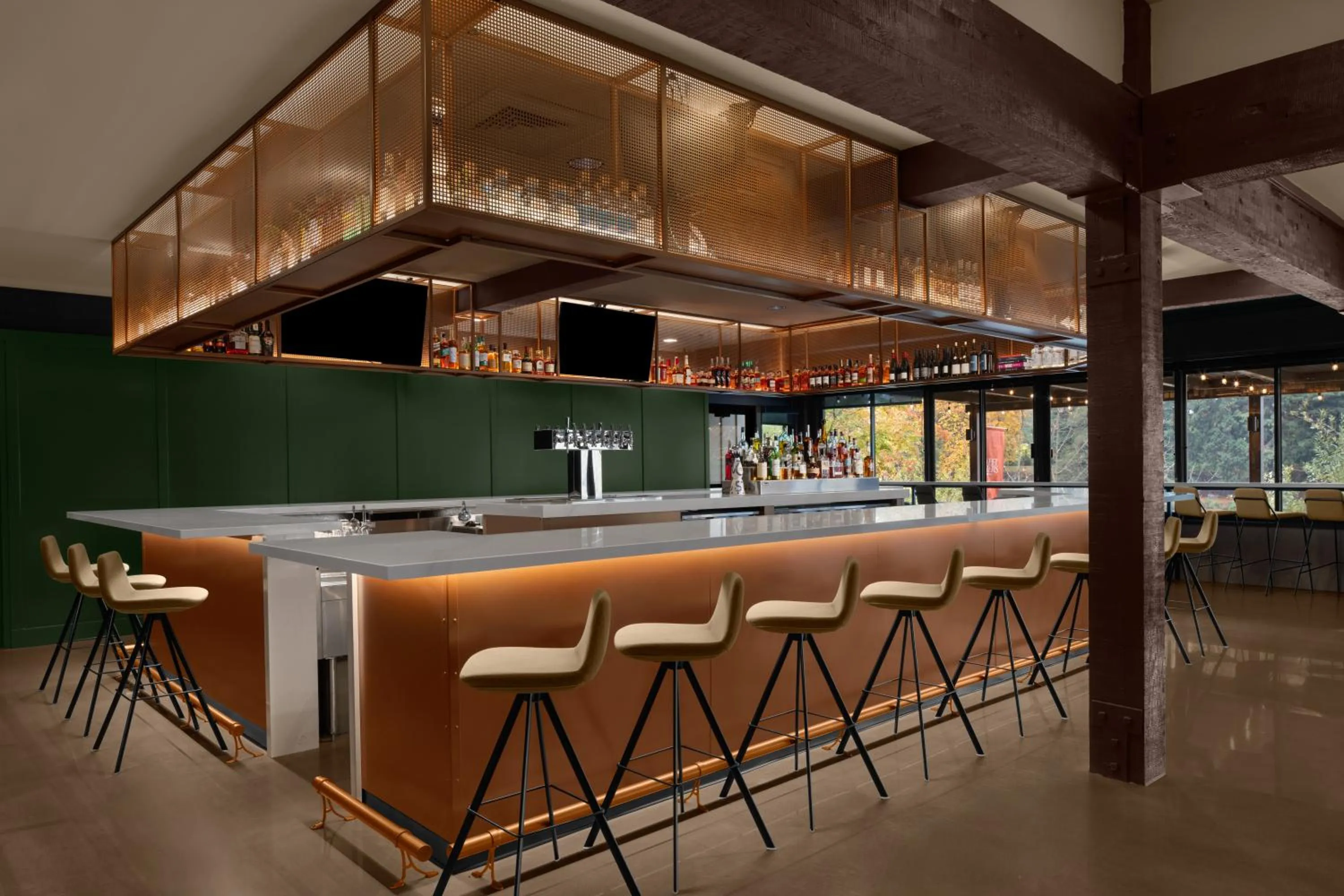 Restaurant/places to eat in Valley River Inn