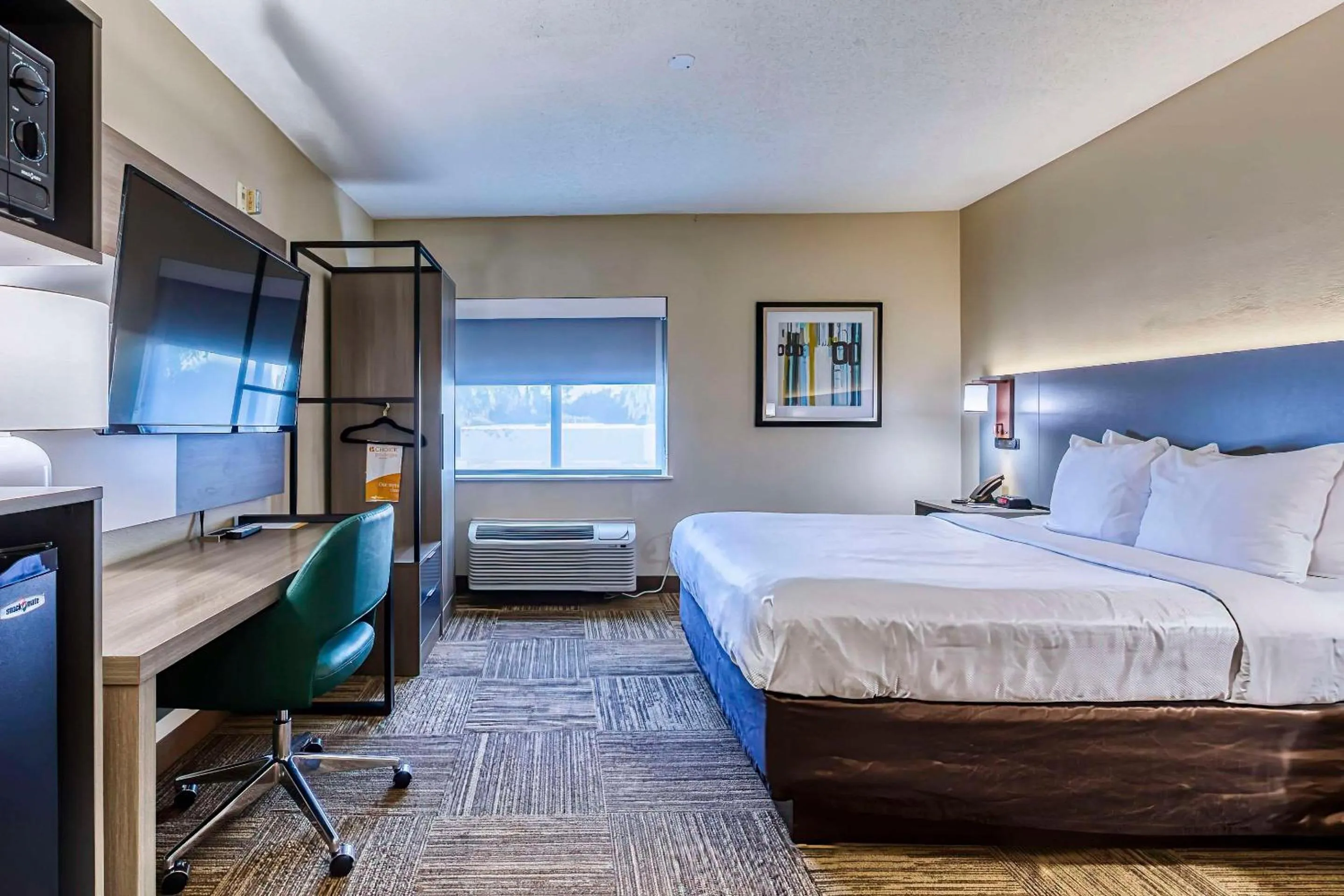 Bedroom, Bed in Comfort Inn & Suites Shepherdsville - Louisville South