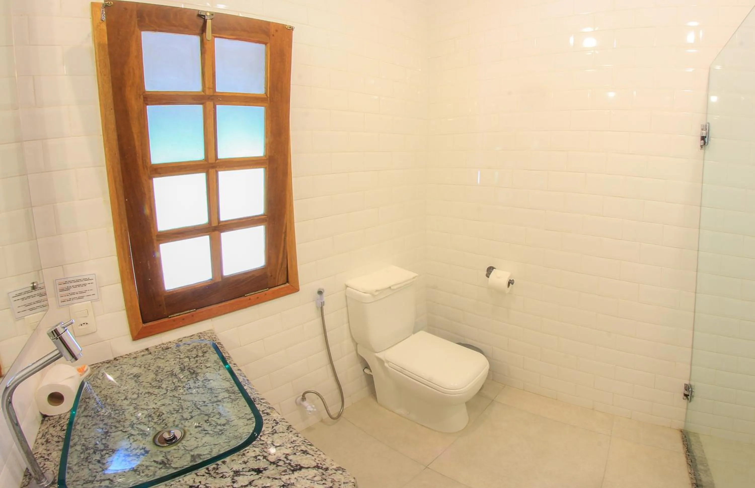 Bathroom in Azul Pousada