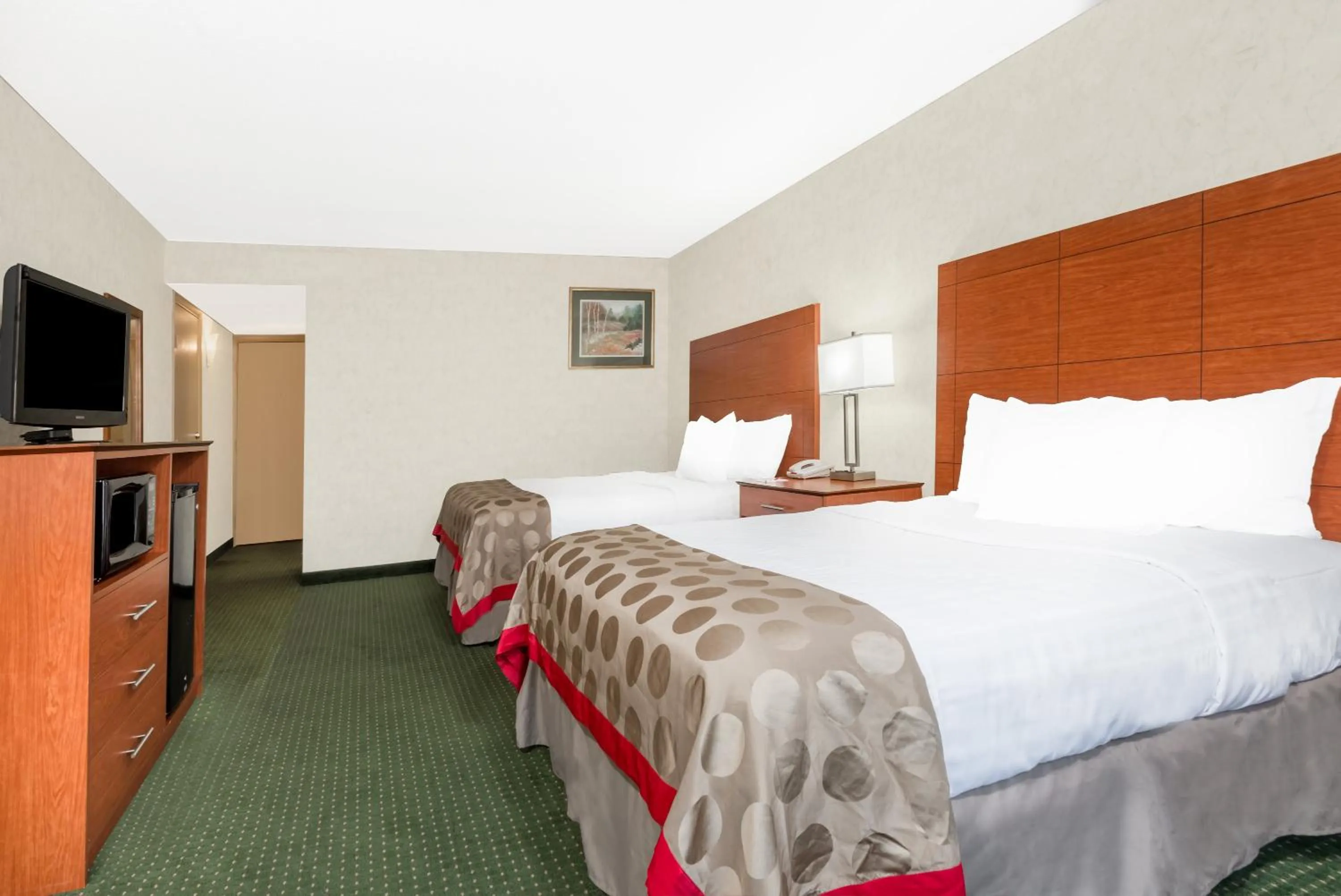 Photo of the whole room in Ramada by Wyndham Lexington North Hotel & Conference Center