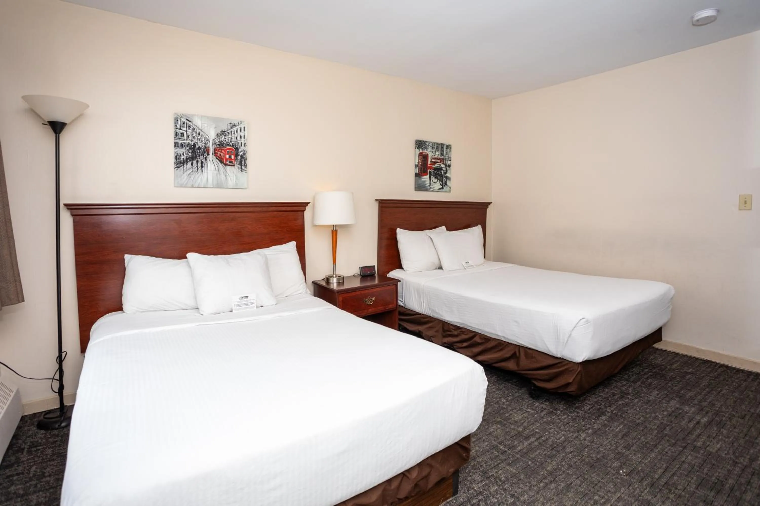 Bed in Canadas Best Value Inn & Suites-Charlottetown