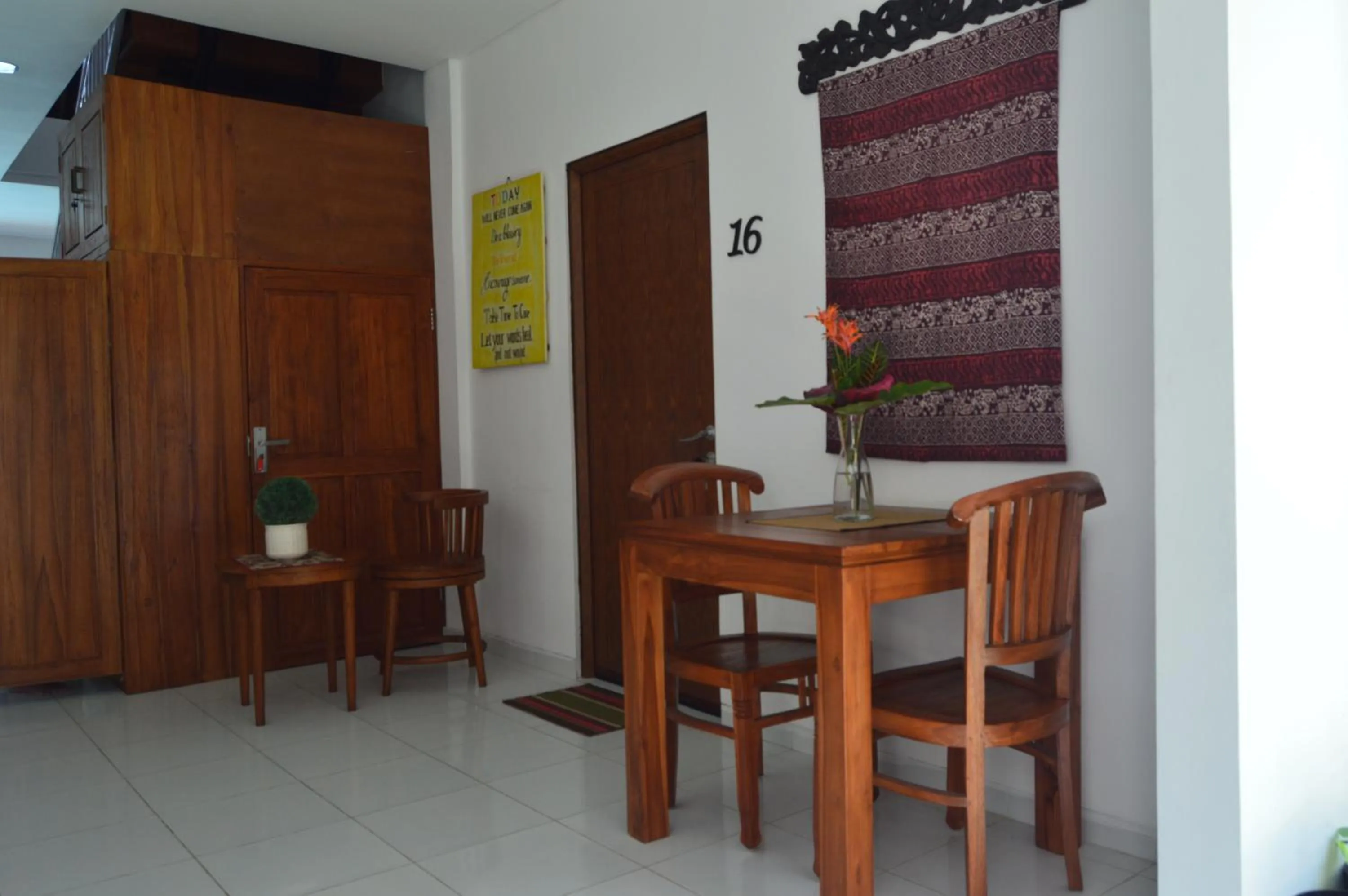 Seating area in Askara Guest House & Hostel