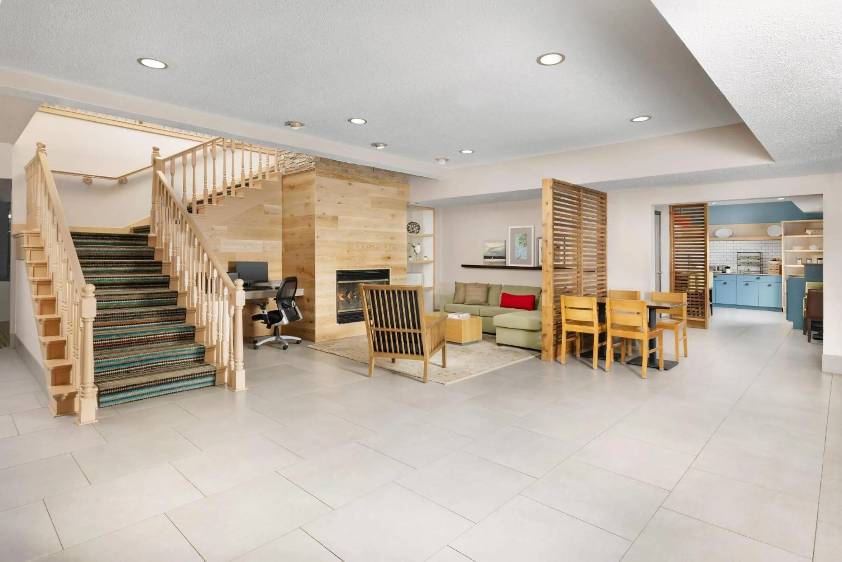 Lobby or reception in Country Inn & Suites by Radisson, Springfield, OH