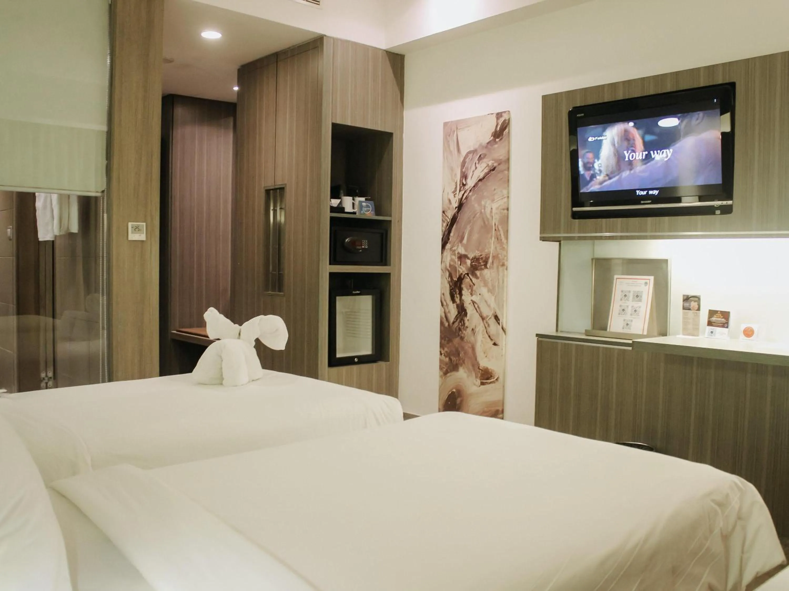 Bedroom, Bed in Novotel Bangka Hotel & Convention Center