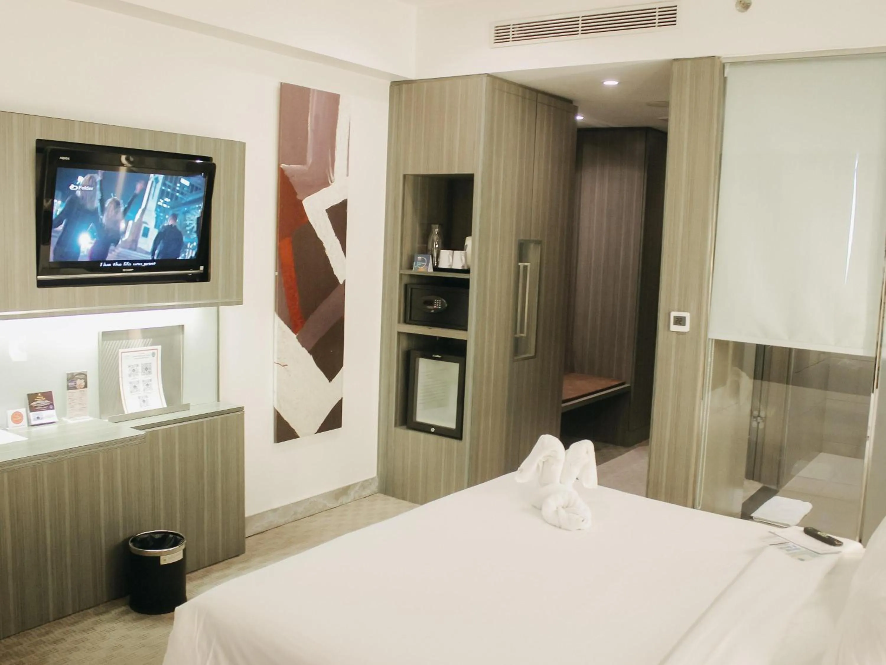 Bedroom, Bed in Novotel Bangka Hotel & Convention Center