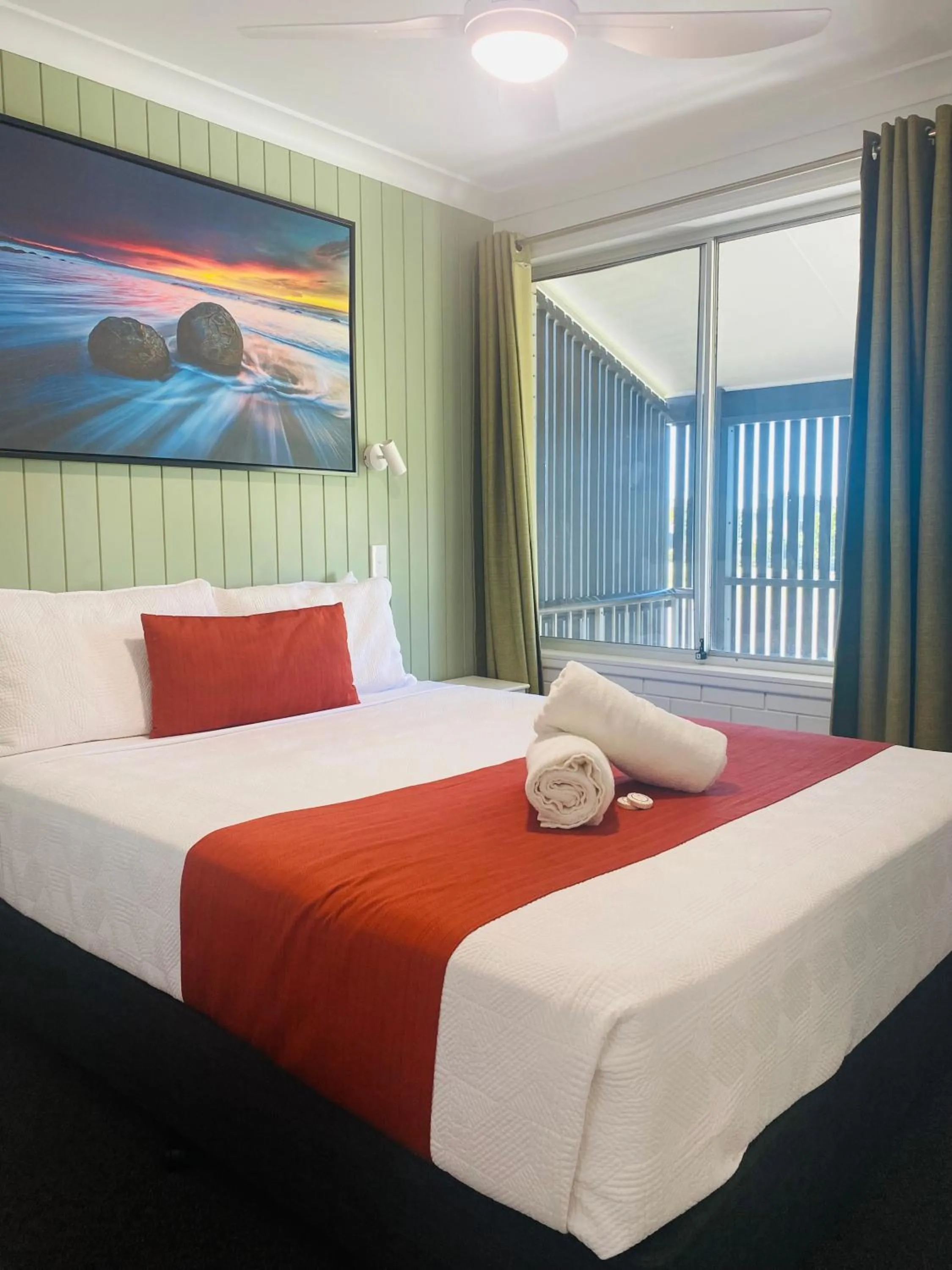 Bed in Iluka Motel
