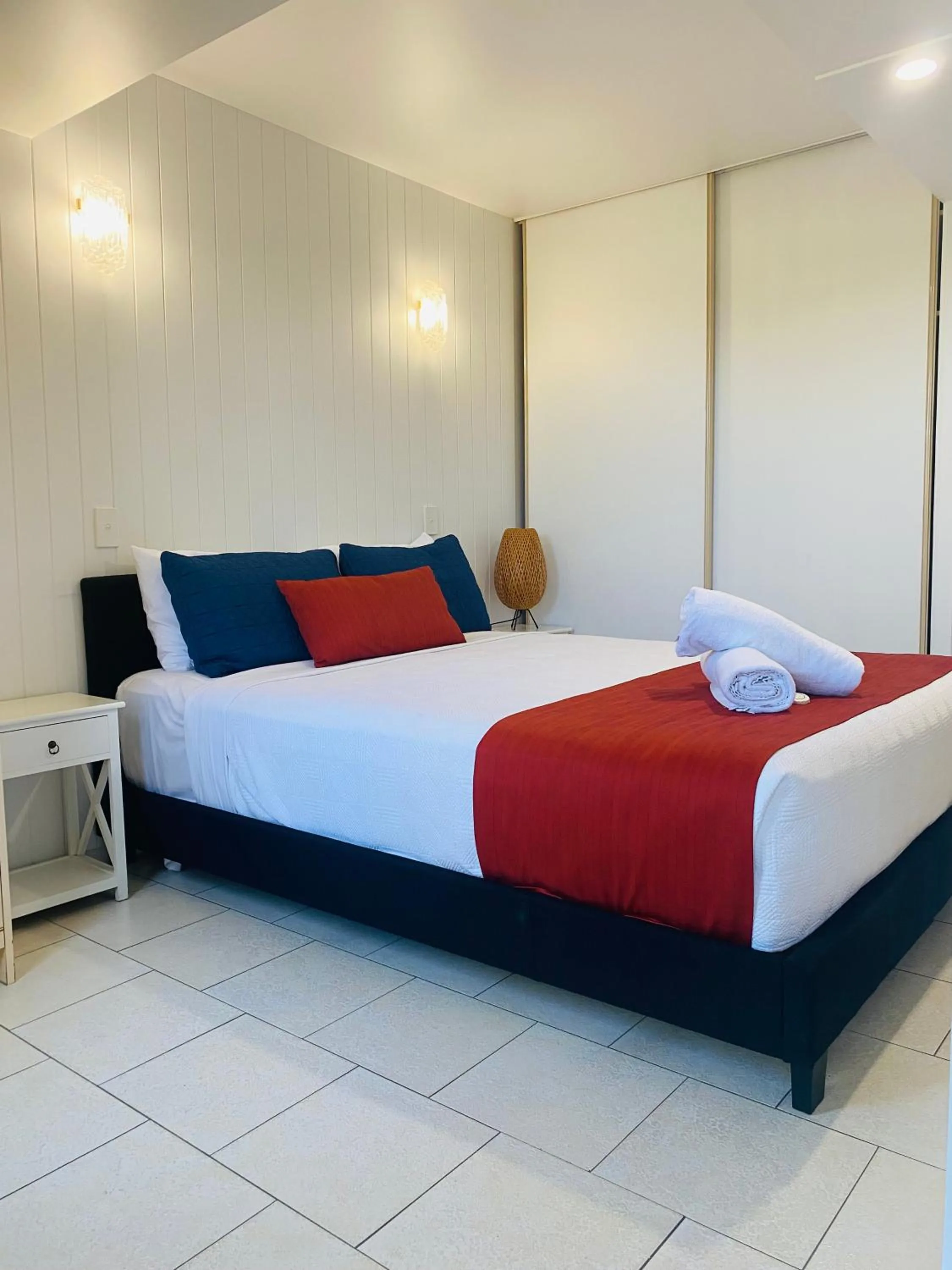 Bed in Iluka Motel