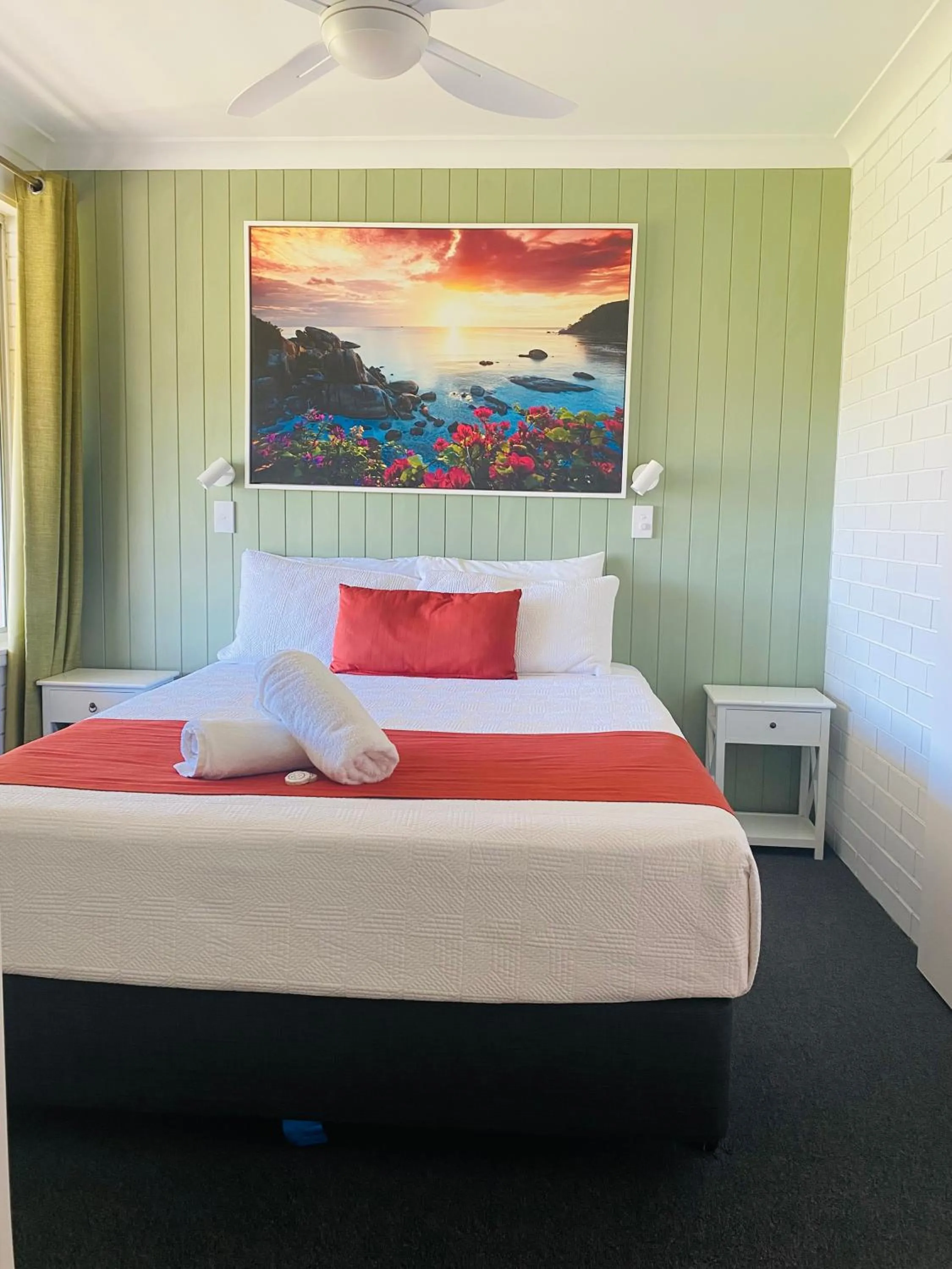 Bed in Iluka Motel