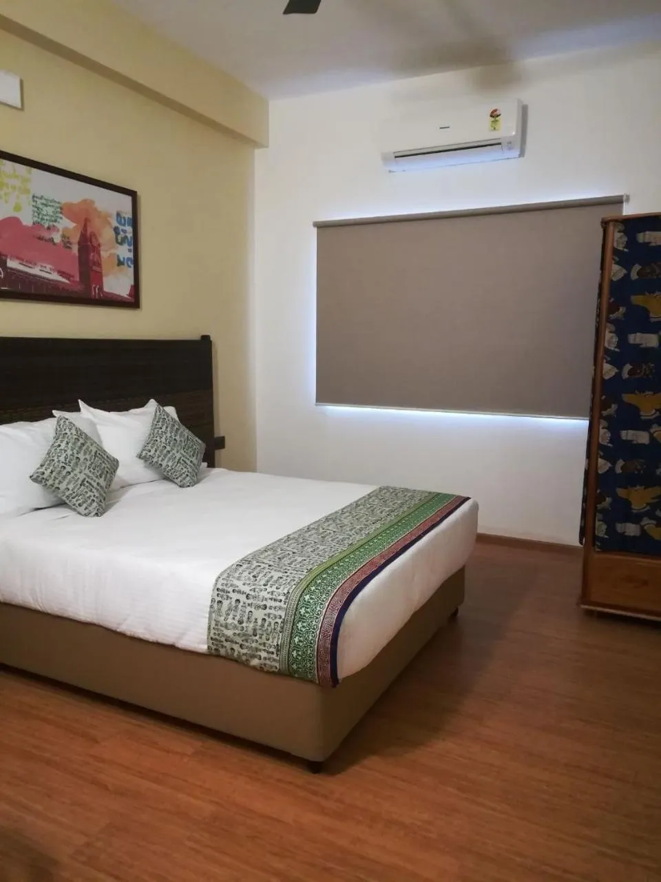 Bed in Hotel Beebiz Guindy