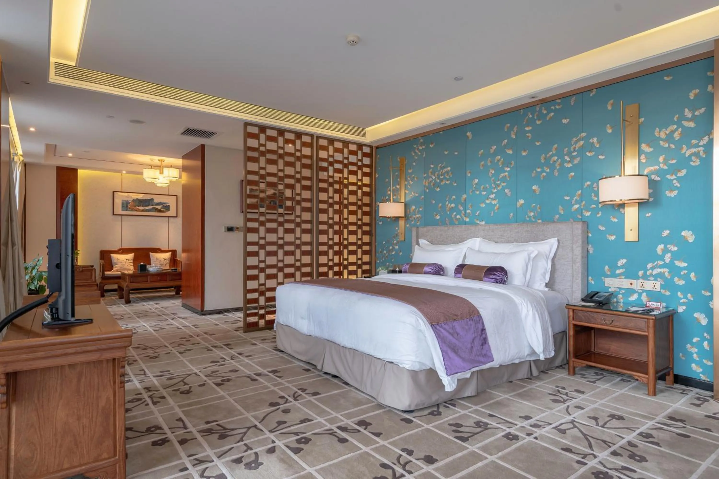 Bed in Ordos Yonggui Hotel