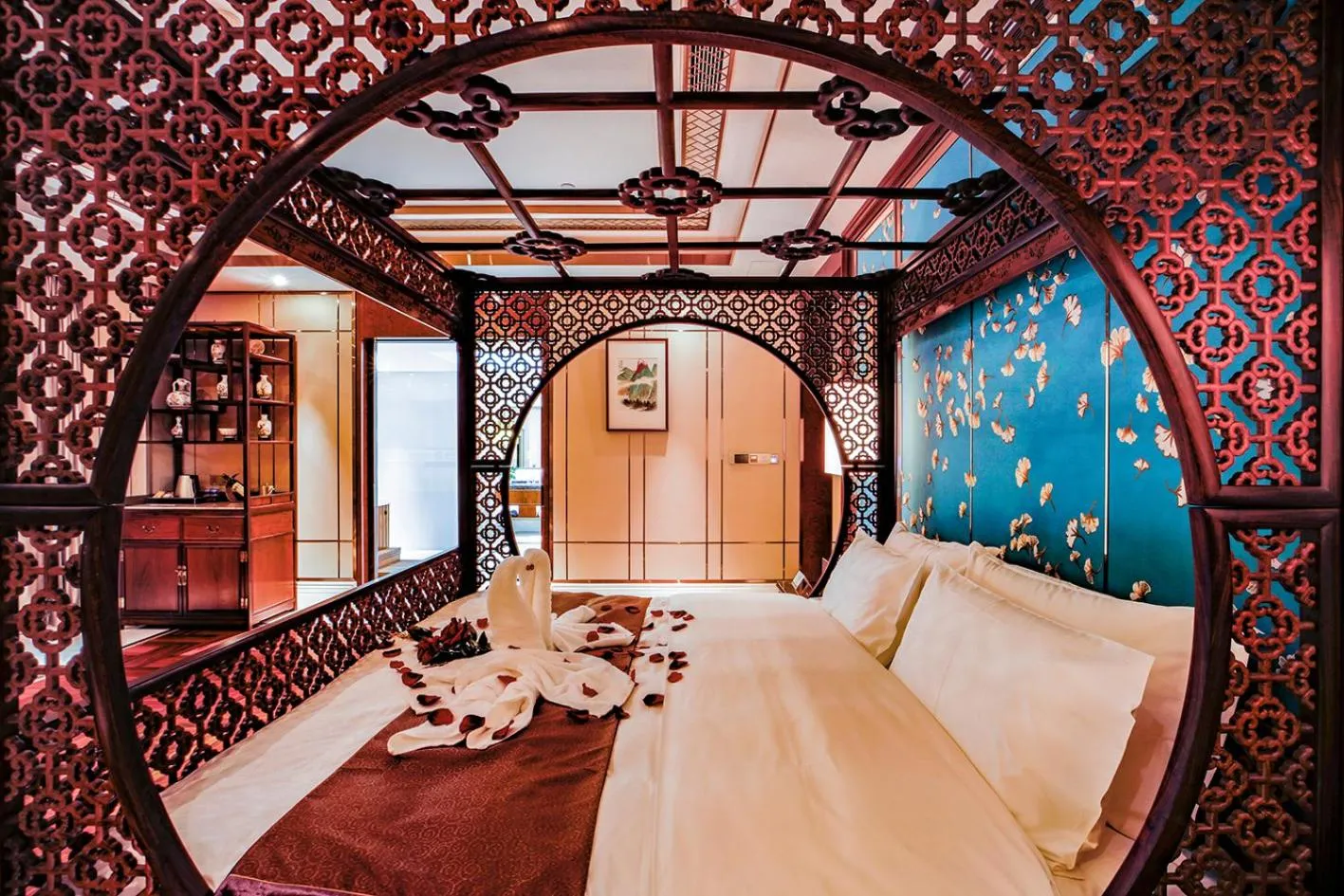 Bed in Ordos Yonggui Hotel