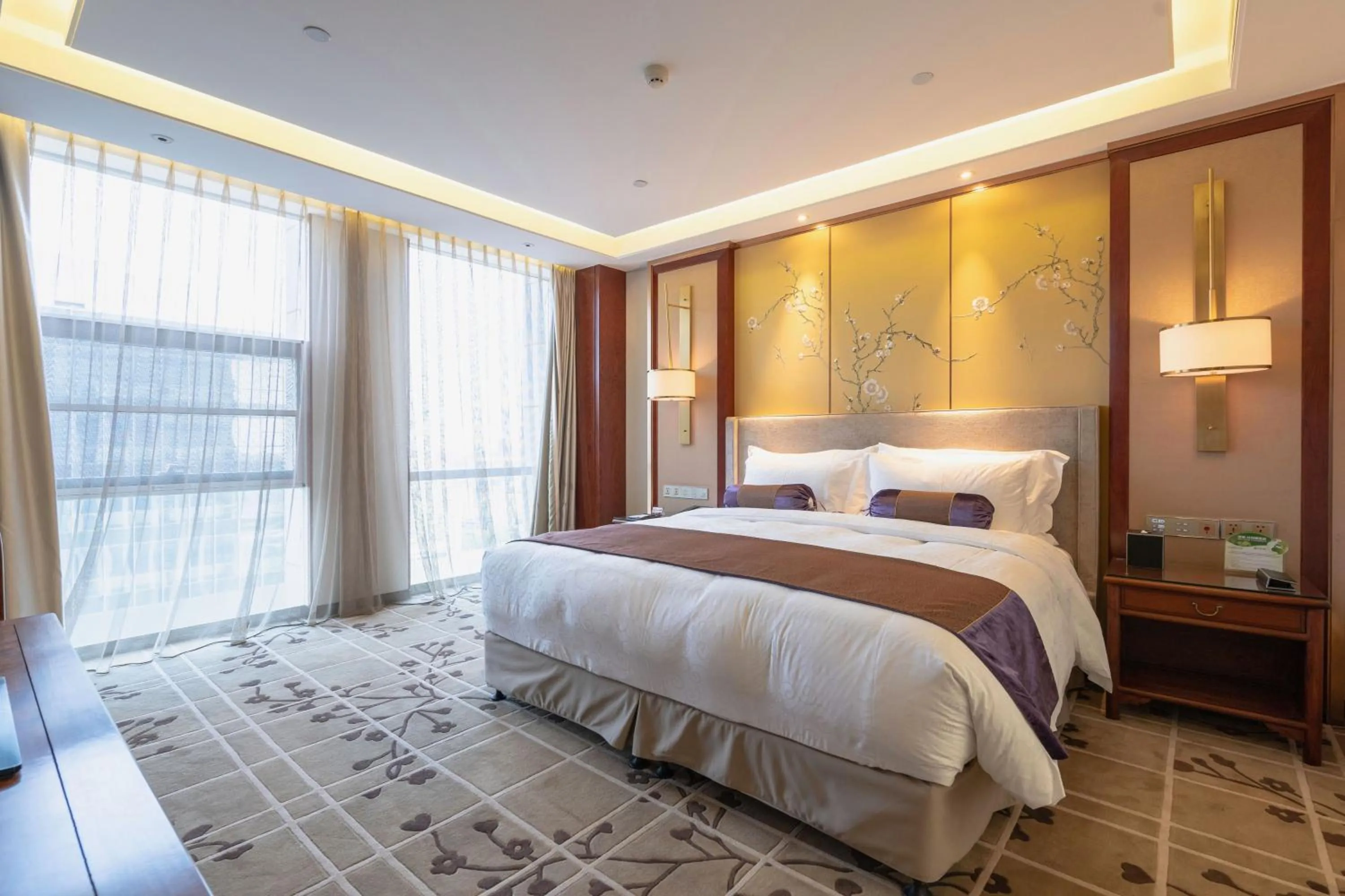 Bed in Ordos Yonggui Hotel