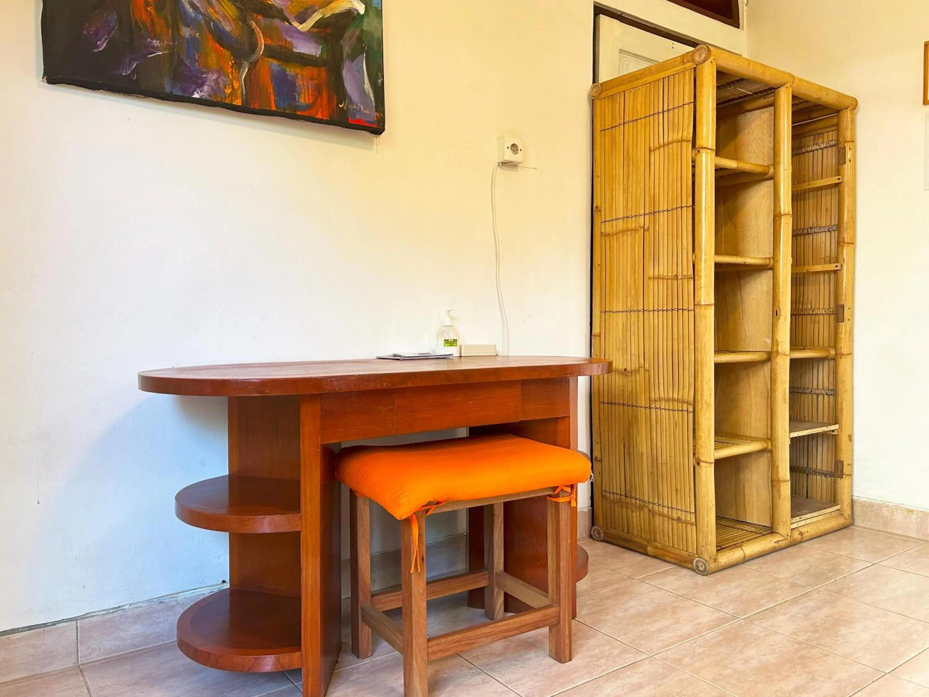 wardrobe in Serenity Eco Guesthouse - CHSE certified