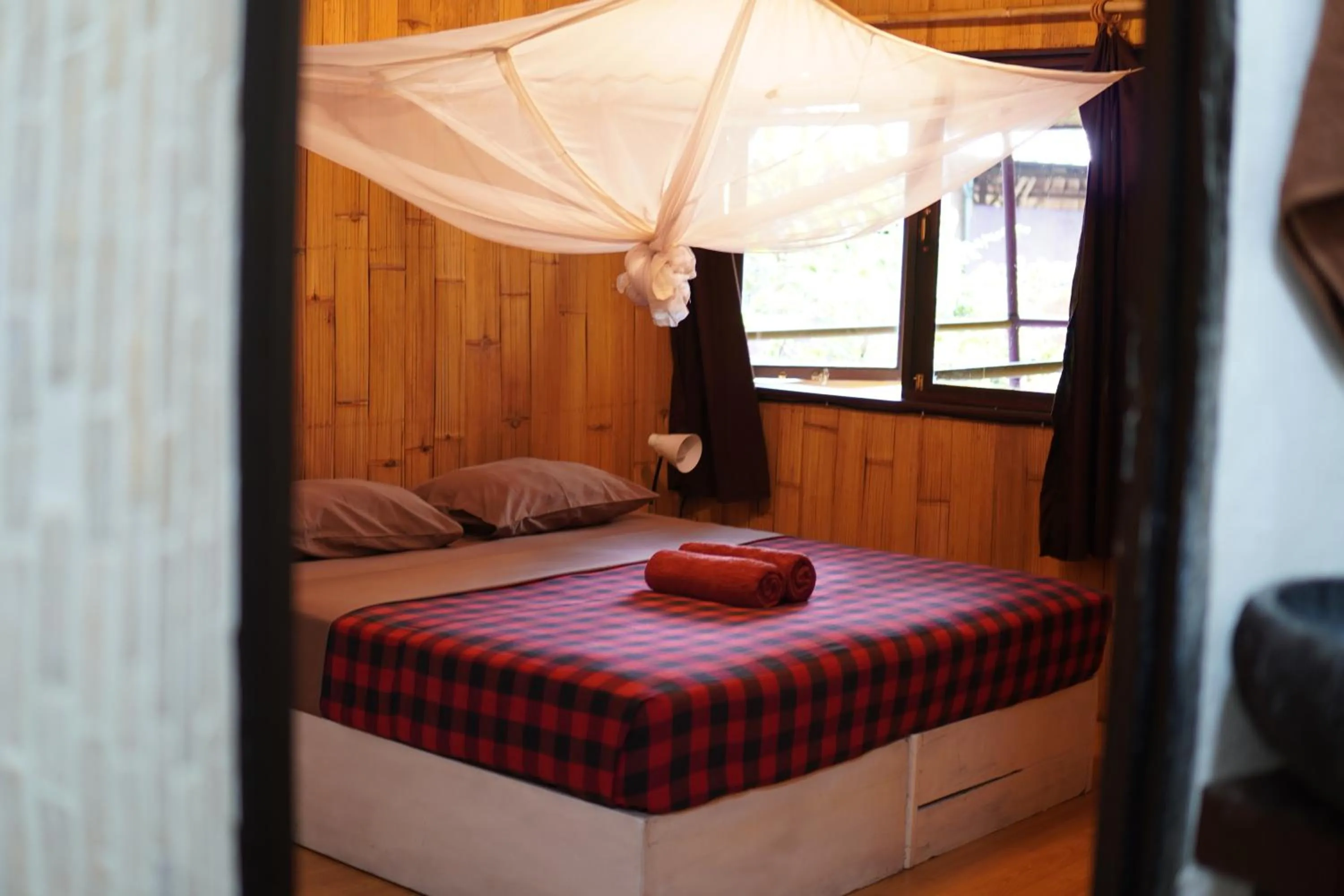 Bedroom, Bed in Serenity Eco Guesthouse - CHSE certified