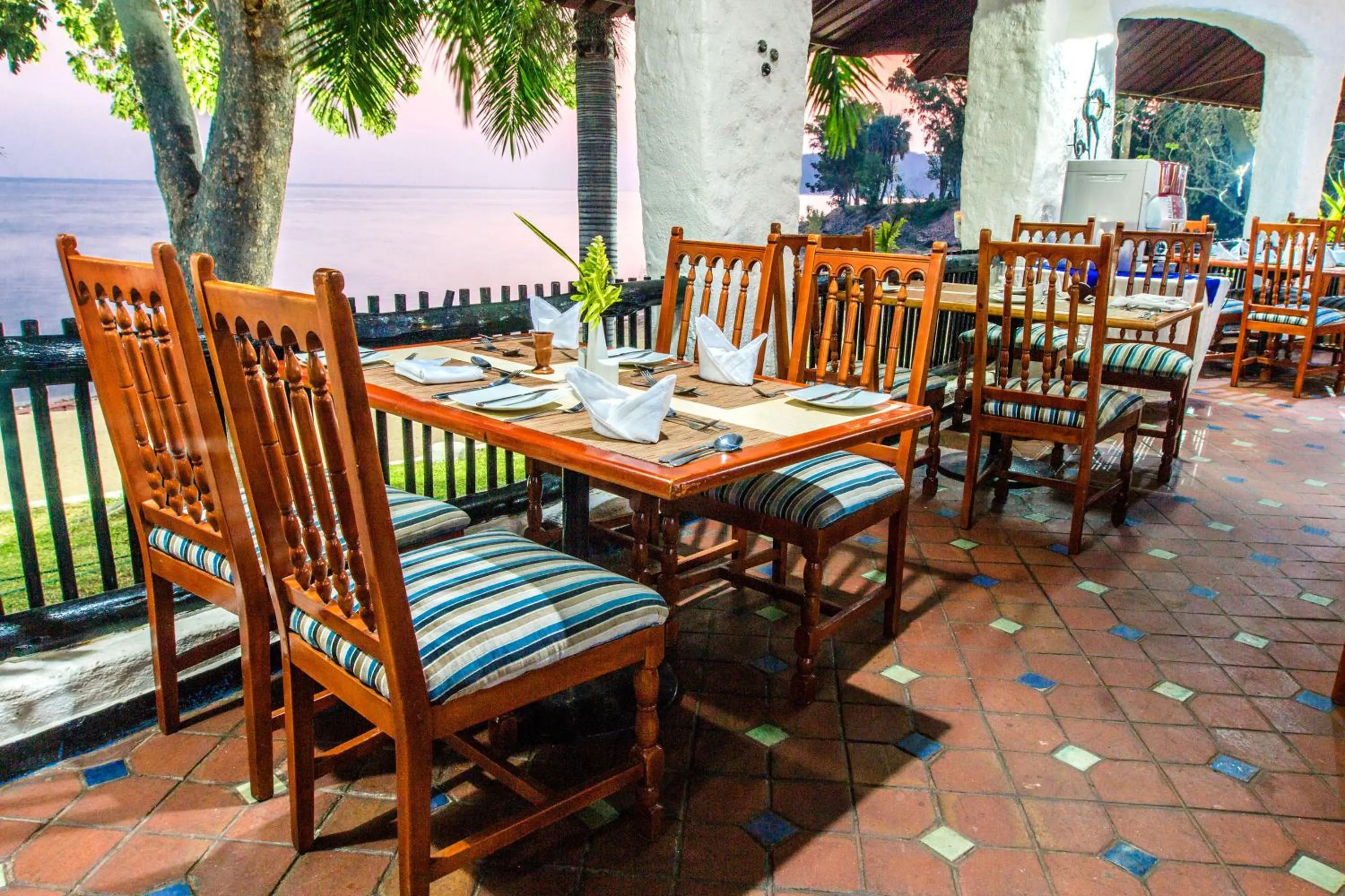 Restaurant/places to eat in Caribbea Bay Resort