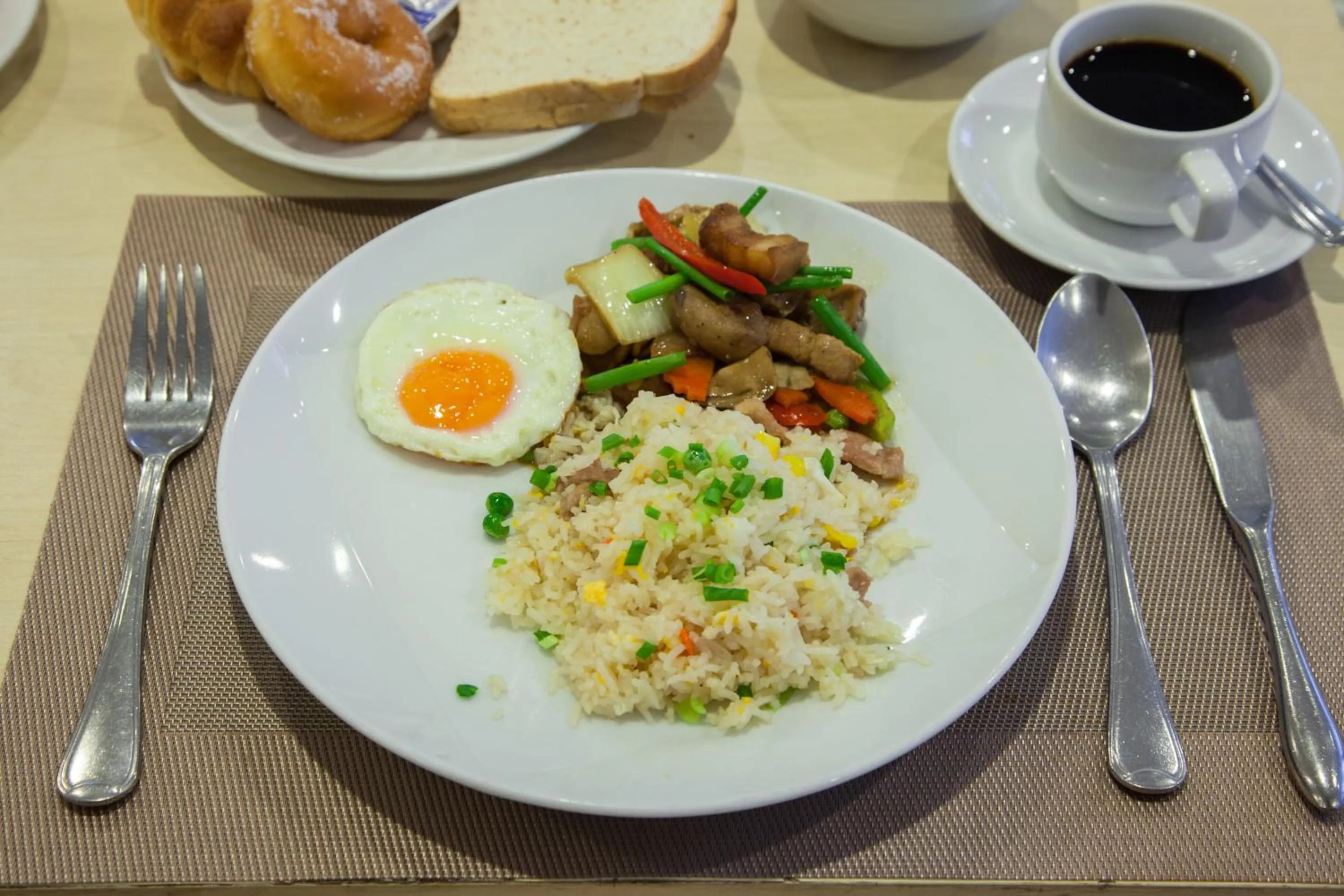 Breakfast in Baumancasa Beach Resort